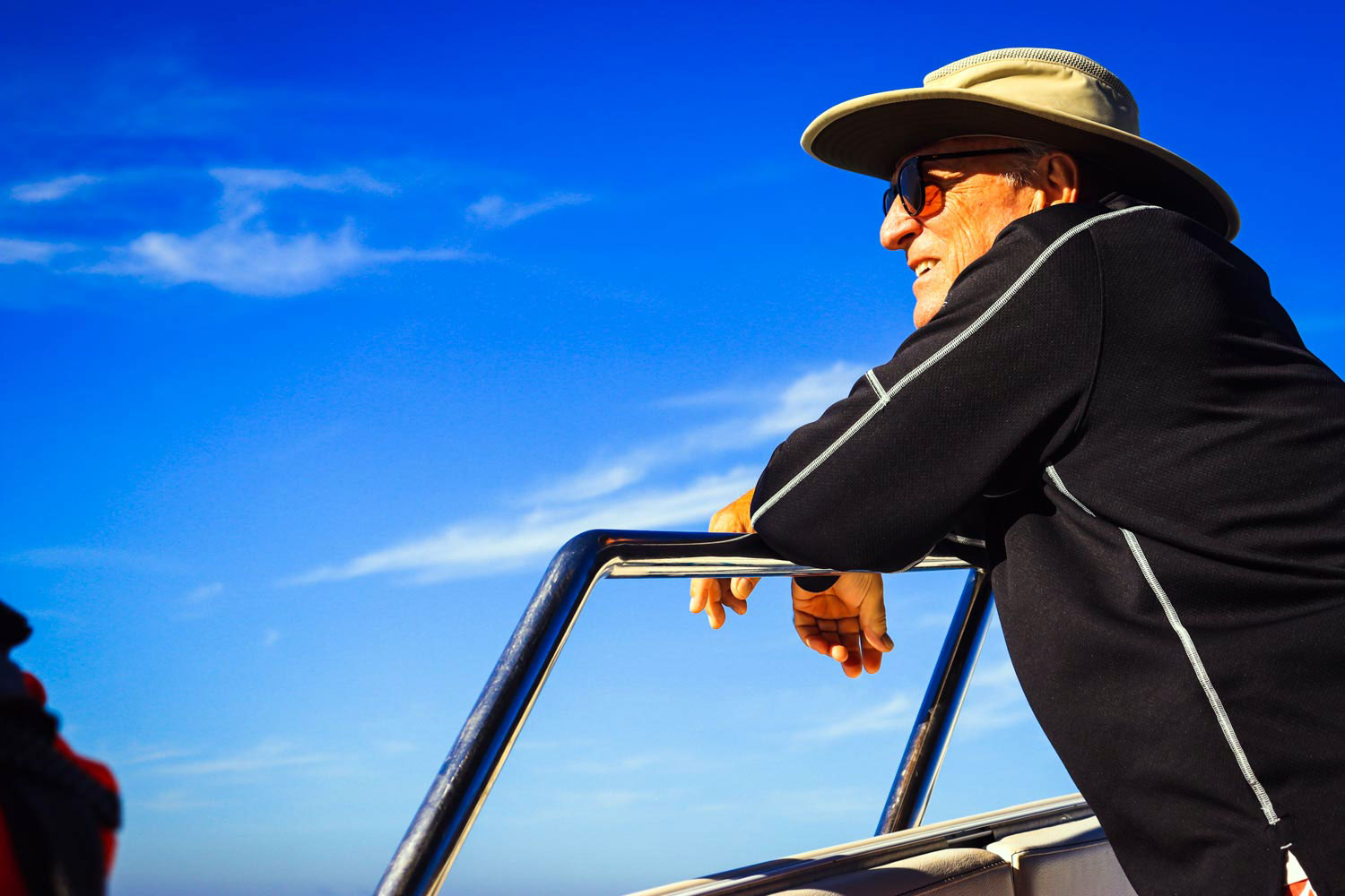 Chica Super Panga 30' Private Boat Tour Upto 10 People — 14/24