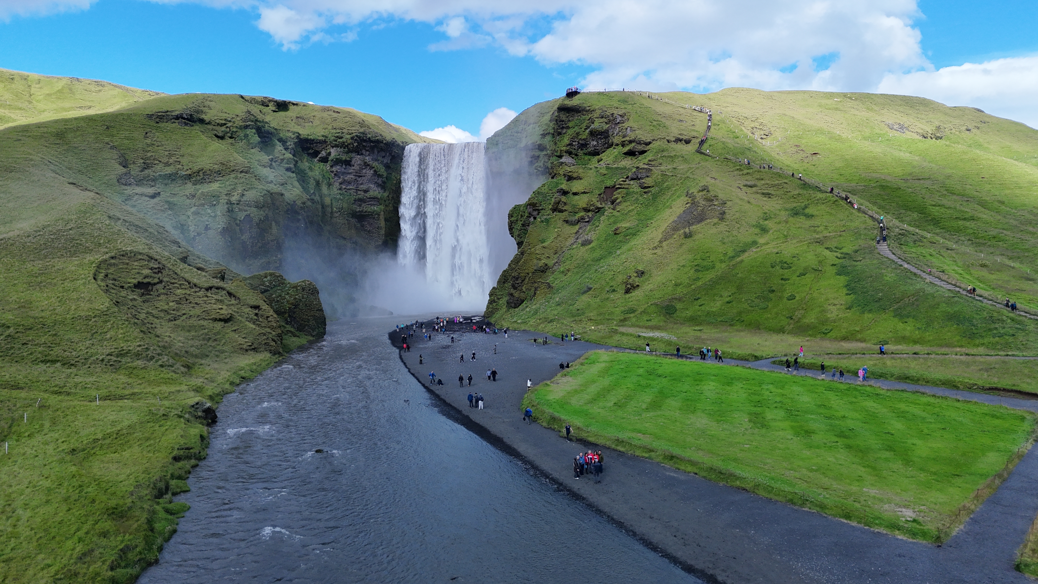 Private South Coast and the best Glacier Hike Experience on Sólheimajökull – photo 2