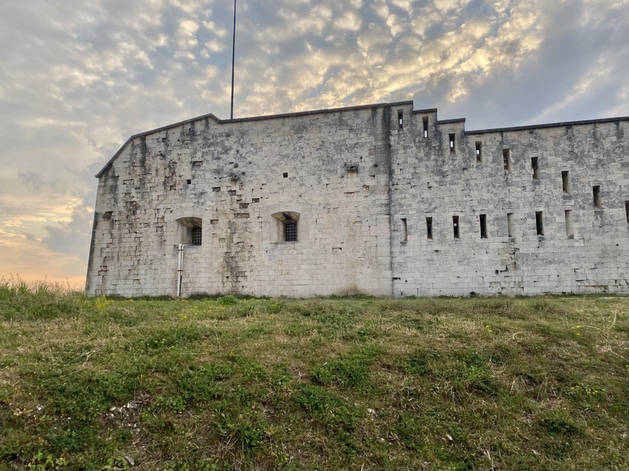 E-bike tour of the Austrian Fort with wine tasting from Pastrengo - Photo 4