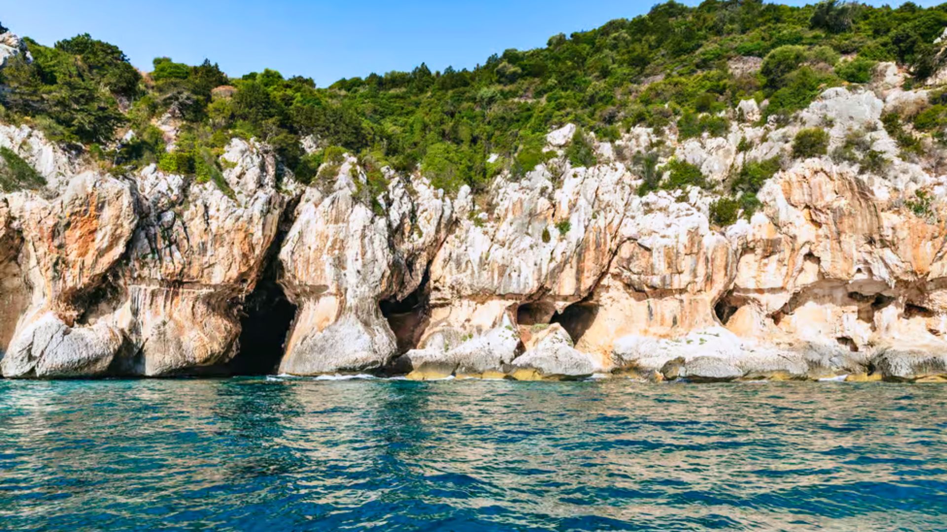 From Cala Gonone: dinghy trip in the Gulf of Orosei  - Photo 19