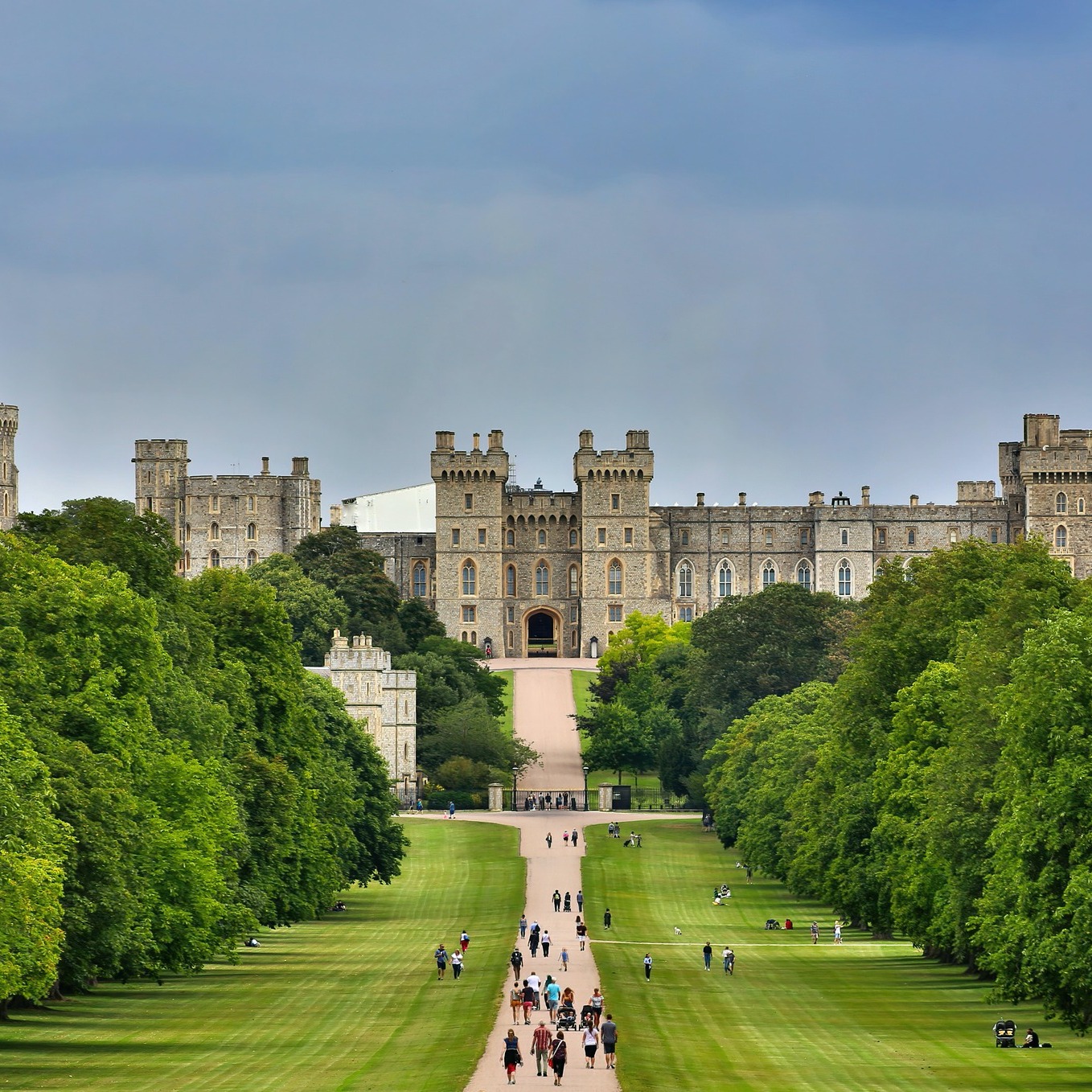 Windsor Castle z Londynu – królewska historia w pigułce 