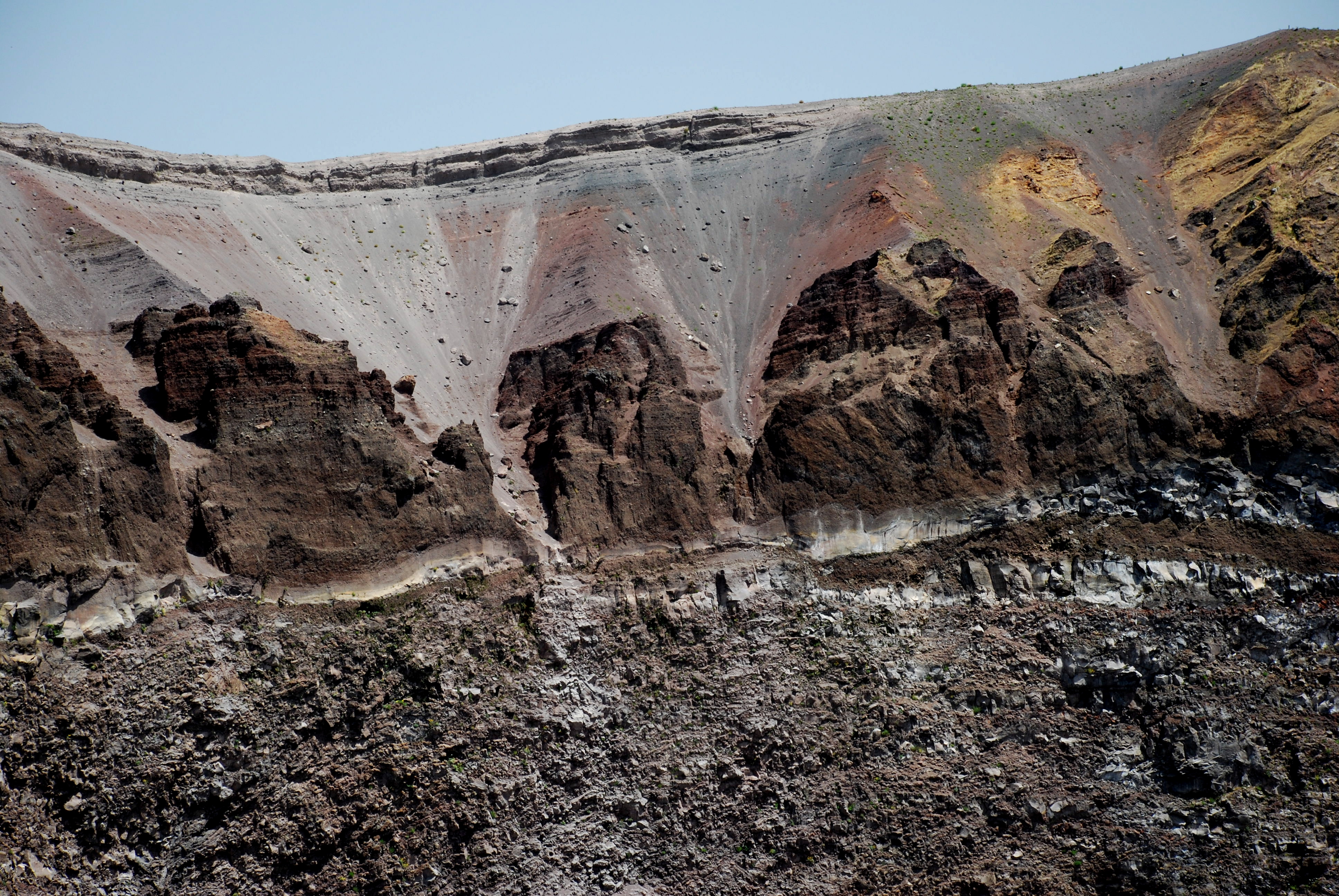 Mount Vesuvius daily tour with wine tasting  - Photo 2
