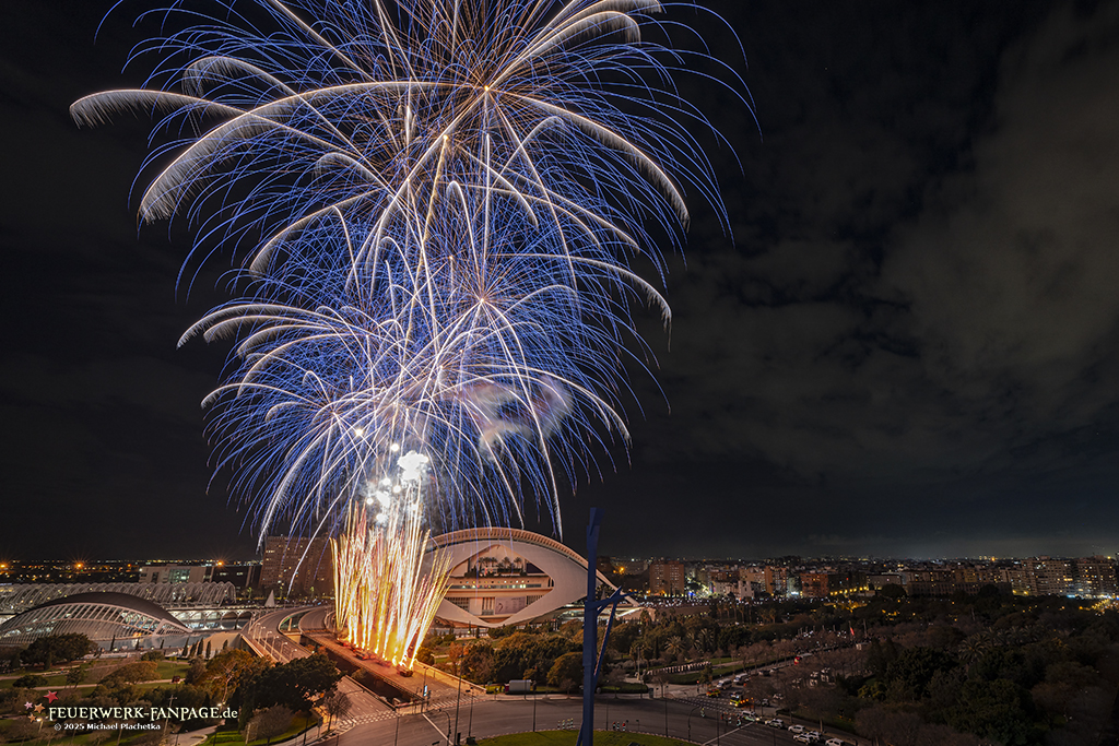 Fireworks Show on Terrace 270º B. Valencia