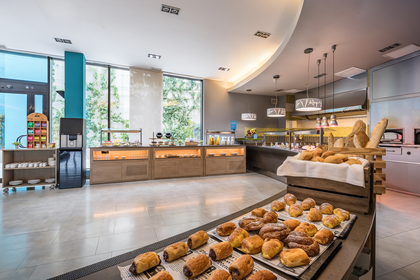 Desayuno buffet en el Hotel Occidental Murcia Agalia