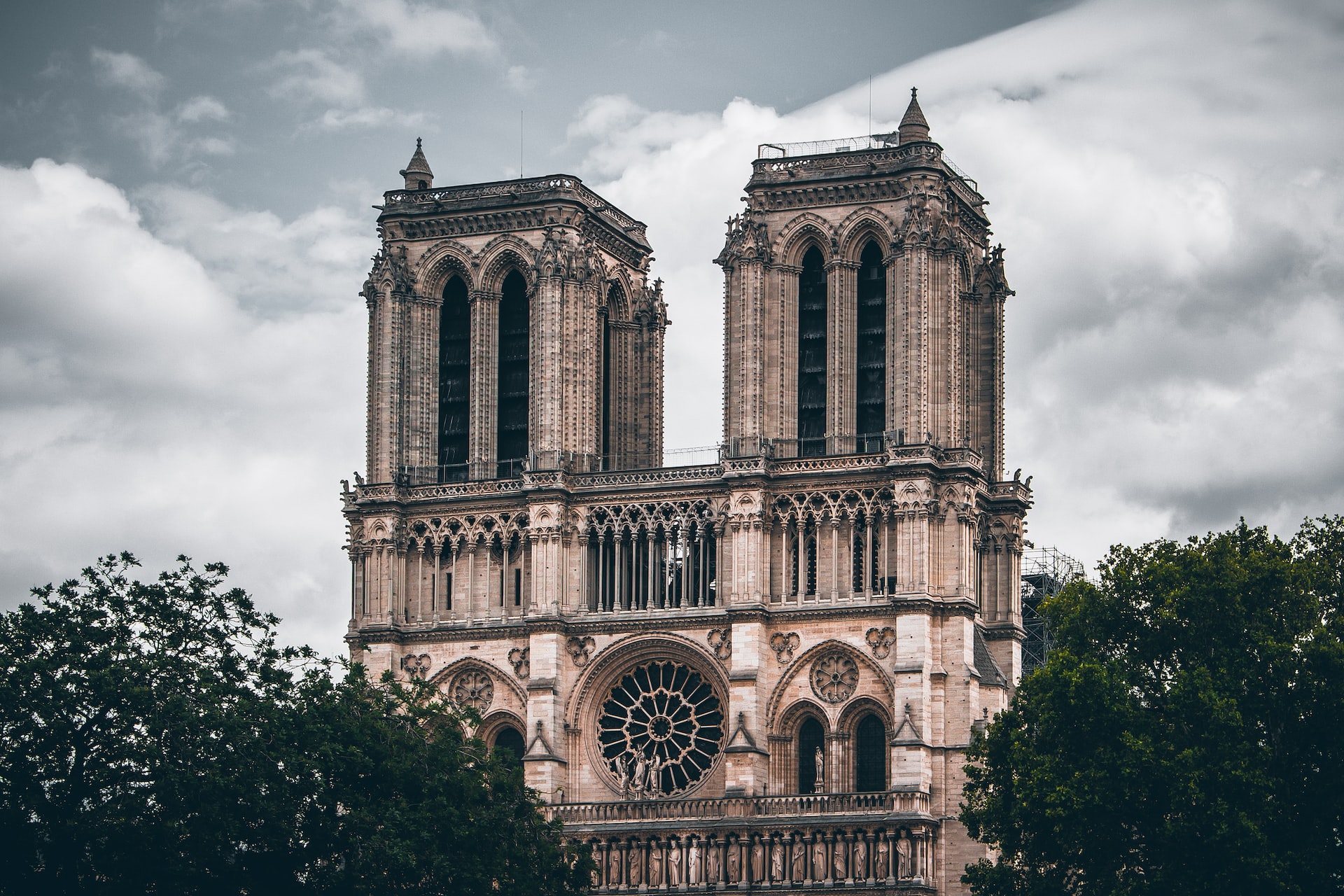 THE MONUMENTS OF PARIS: WALKING TOUR FROM OPERA TO NOTRE DAME DE PARIS - Photo 5