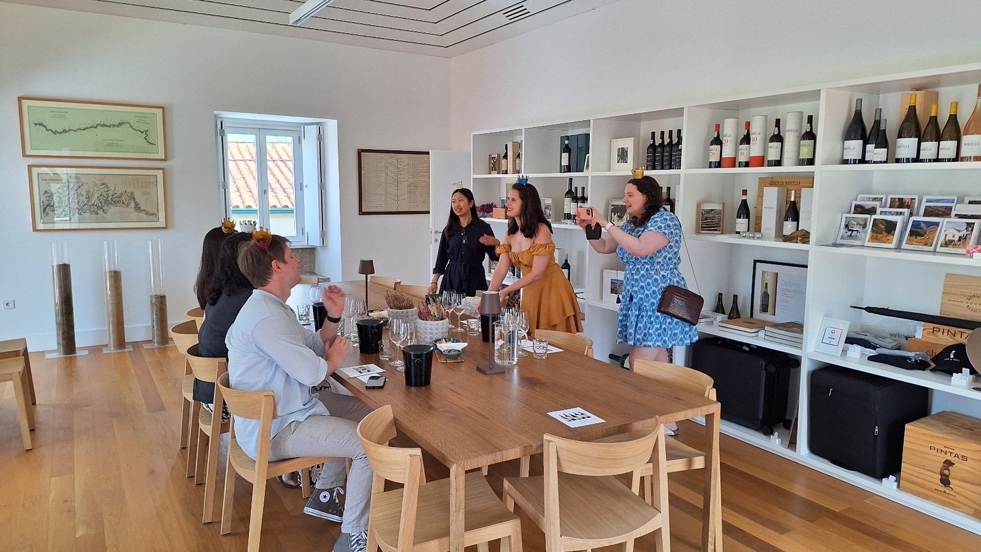 Private Douro Valley Tour: Provesende, Pinhão, Scenic Viewpoints and most renowned wineries - Photo 32