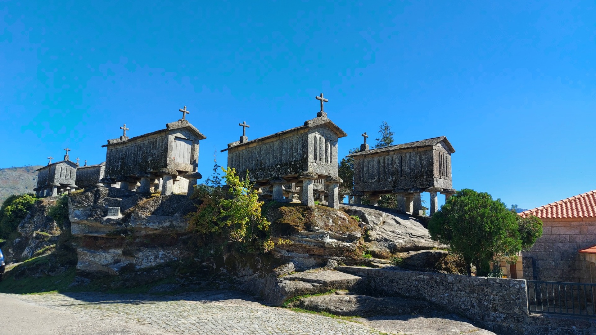 Private Gerês Tour from Porto: Waterfalls, Viewpoints and Thermal Villages - Photo 10