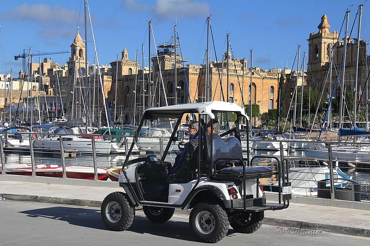 Recorra las tres ciudades de Malta en un coche eléctrico sin conductor | 2, 5 horas