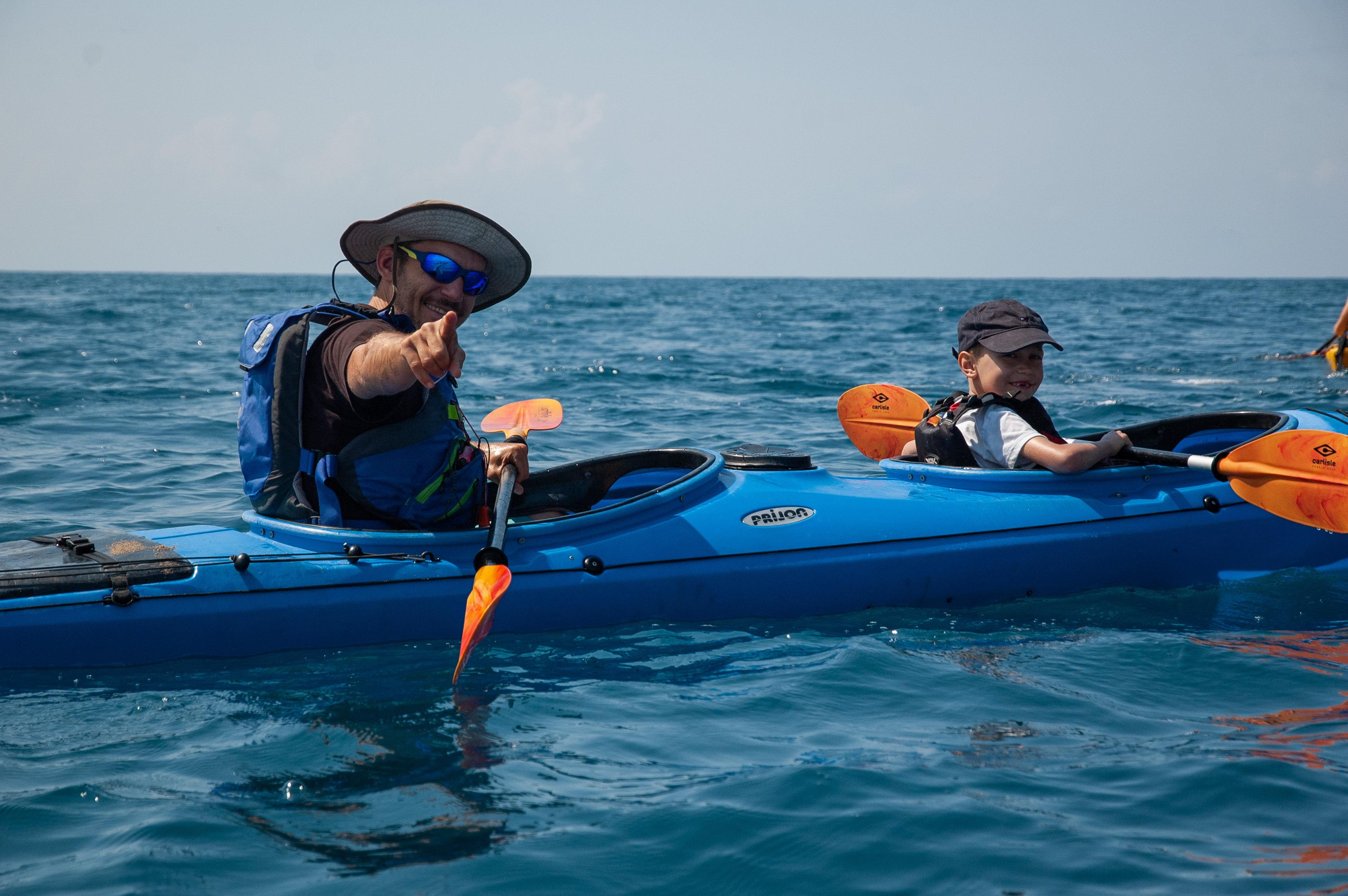 Kayak de Mar Bahía Navarino - Foto 4