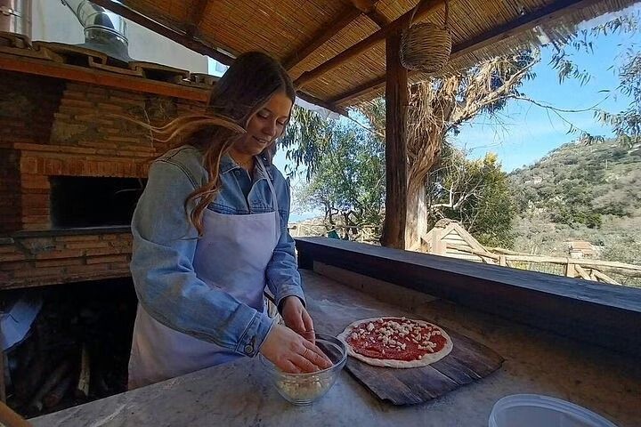 Sorrento: Pizza Making with Wine, Limoncello & Transfer Included - Photo 13