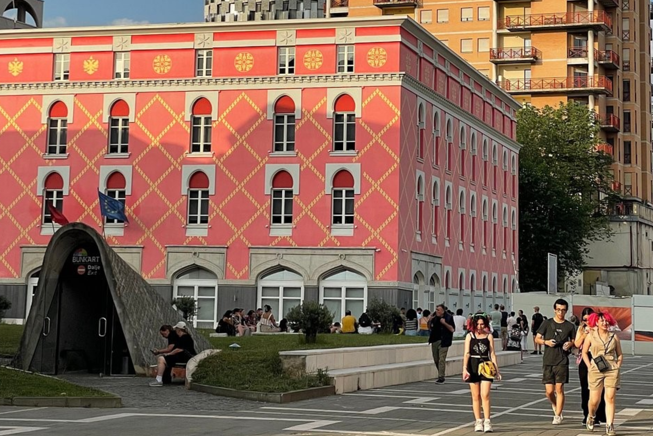 Tirana: exclusive walking tour of the Capital -Small Group - Photo 6