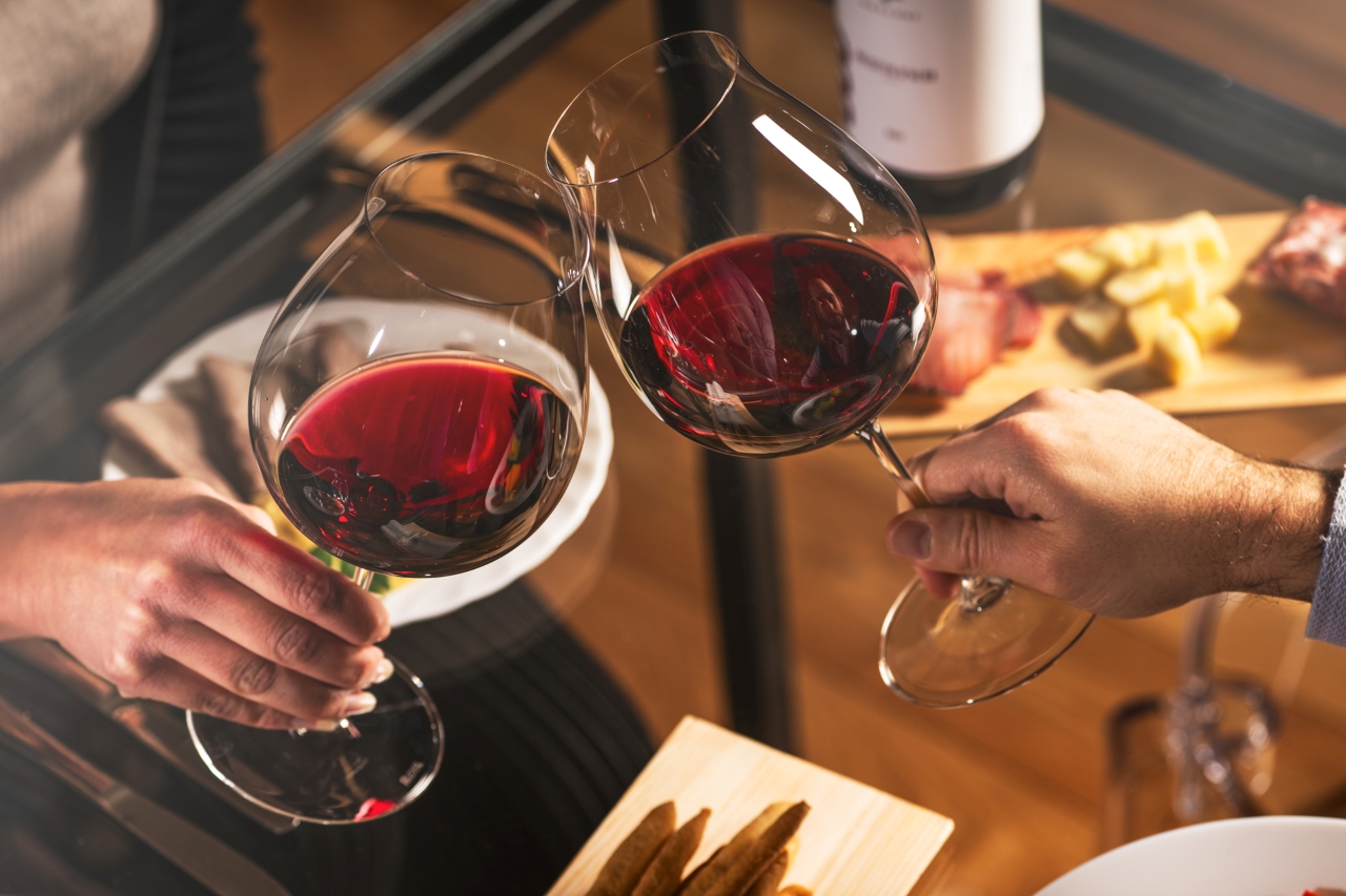 Explore & Savor: Dynamic Wine Tasting at Cantina Moscone - Photo 4