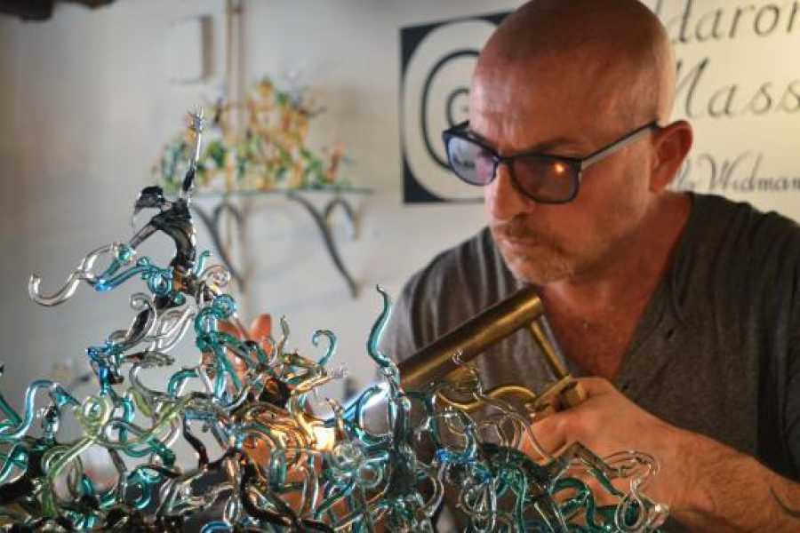 Private Glassmaking Lesson with a Master Artisan: Create Your Own Piece of Glass - Photo 3