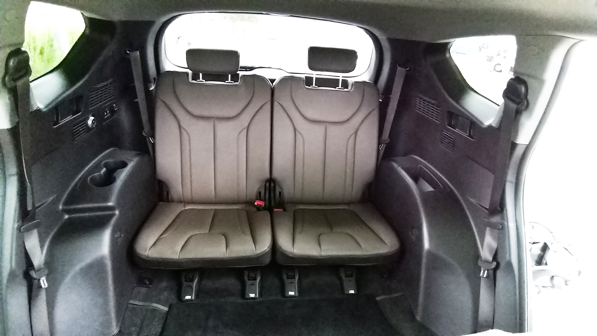 Private Chauffeur Service and Executive Car Hire - 4 Hours Custom - Photo 9