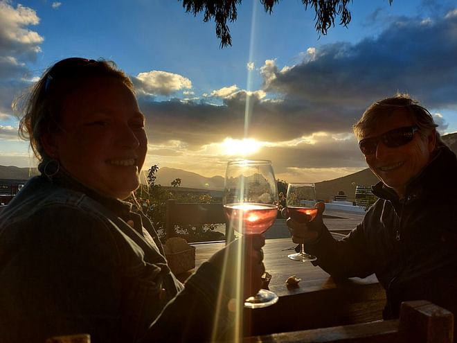 Wine route through La Geria. Guided visit to 4 wineries with tastings included