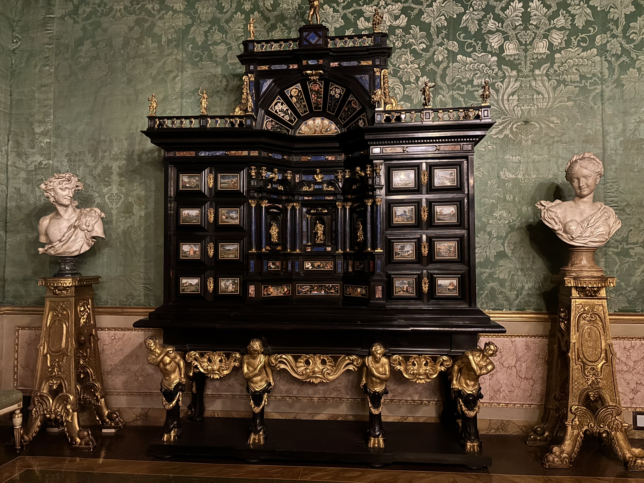 Pitti Palace & Boboli  Gardens tour with a local Guide - Photo 74