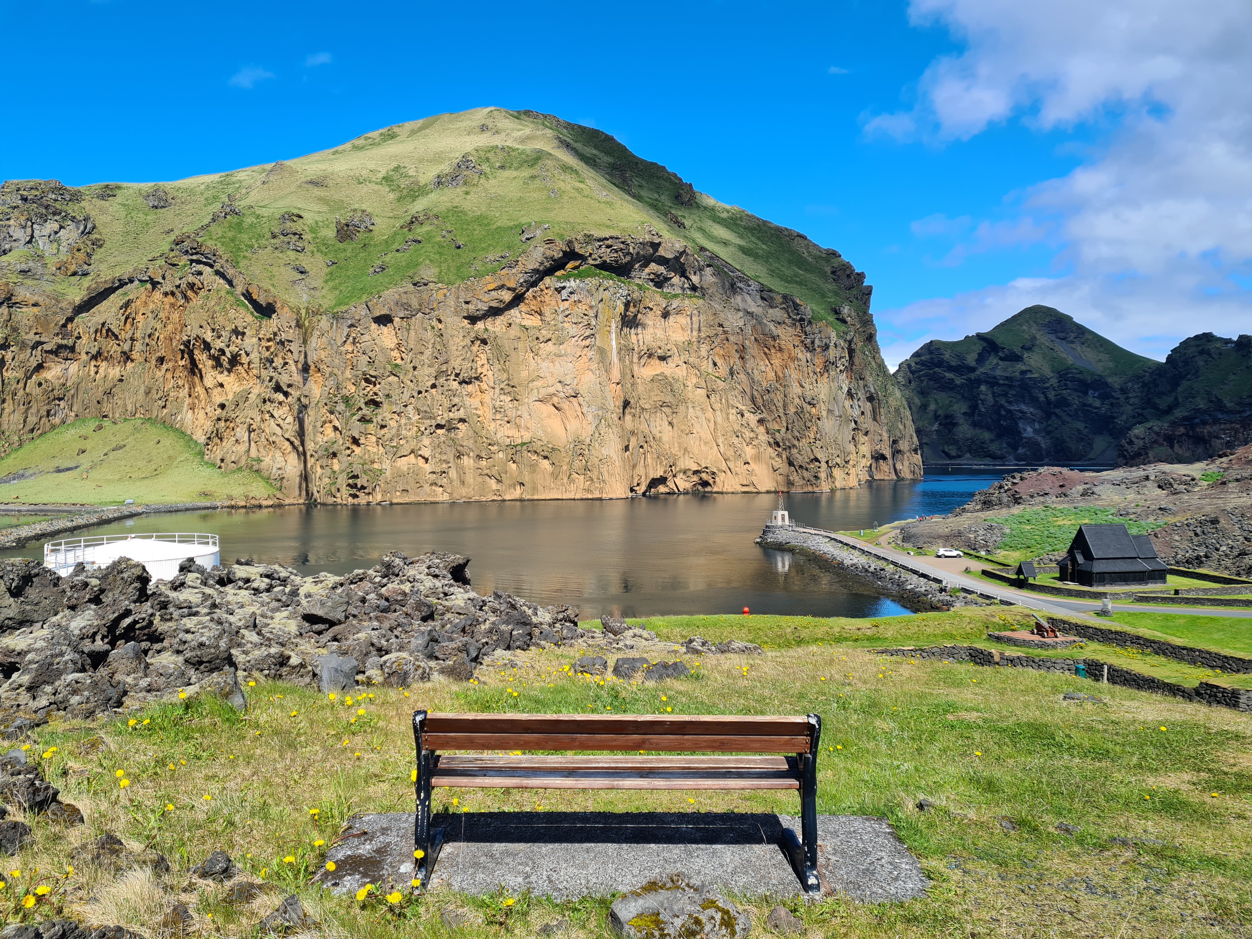 Iceland: Private Westman Islands - Volcano, Wildlife & Scenic Views - photo 7
