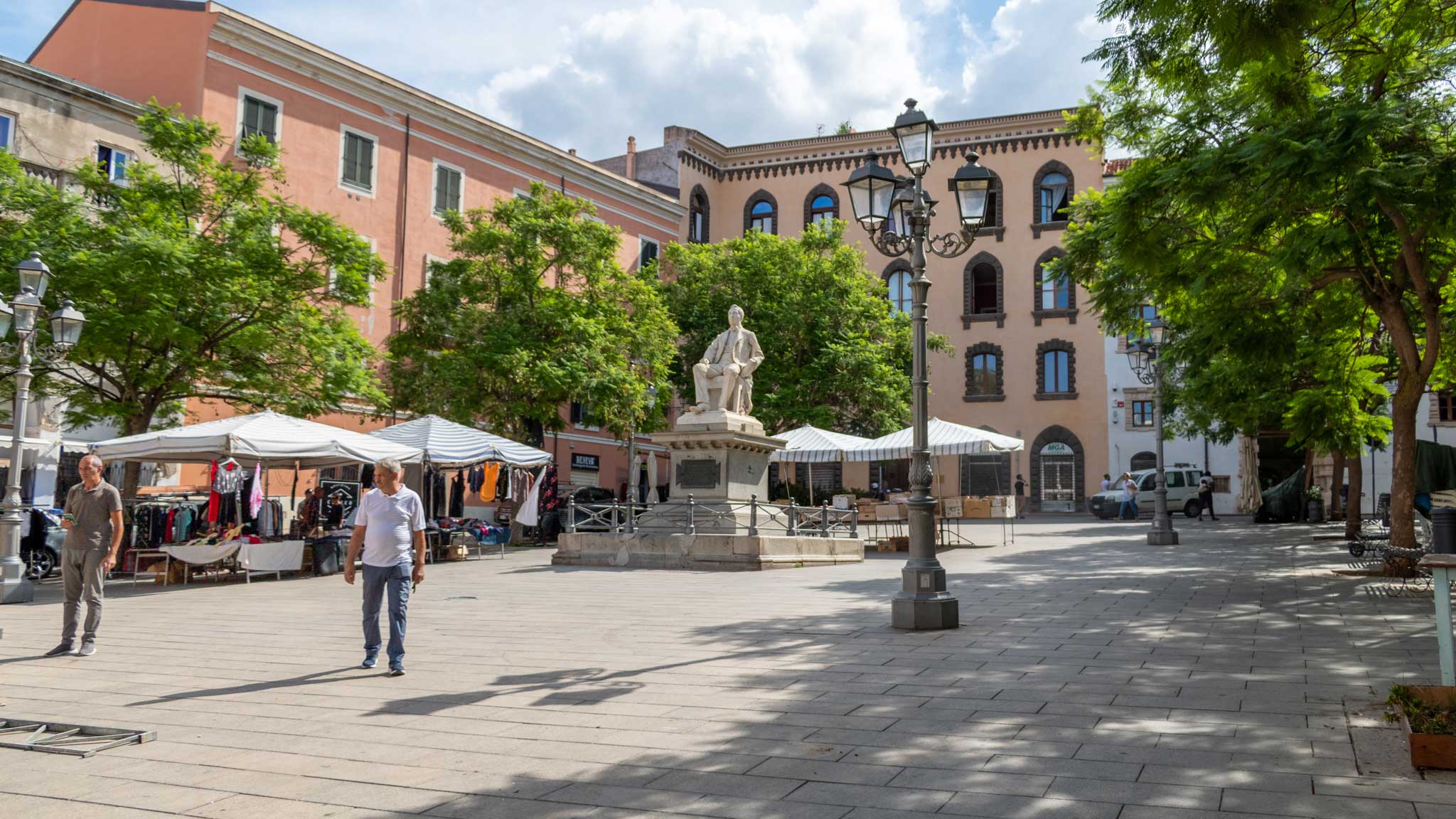 Sassari: tour of the historic center - Photo 31