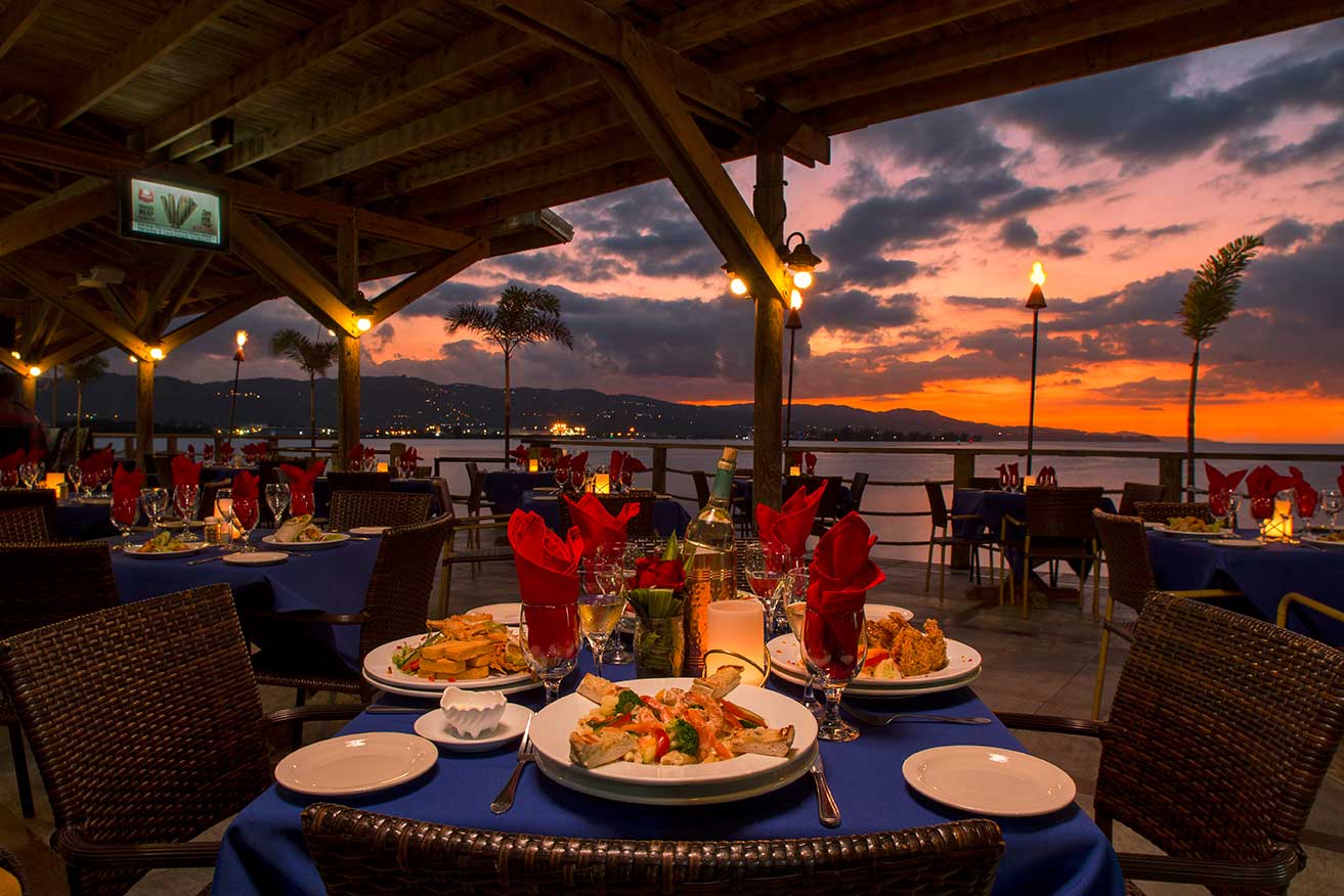 Pier One Seafood Restaurant/ Bar Tour Montego Bay