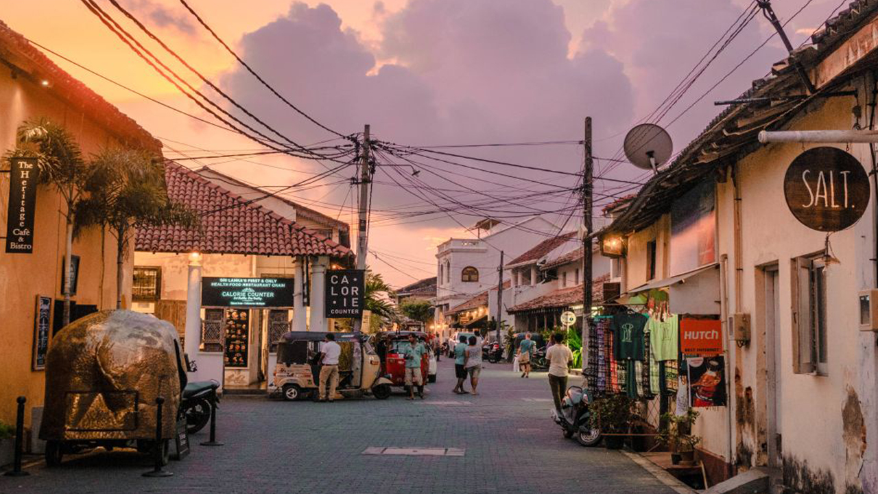 Handungoda, Galle and Kosgoda from Colombo