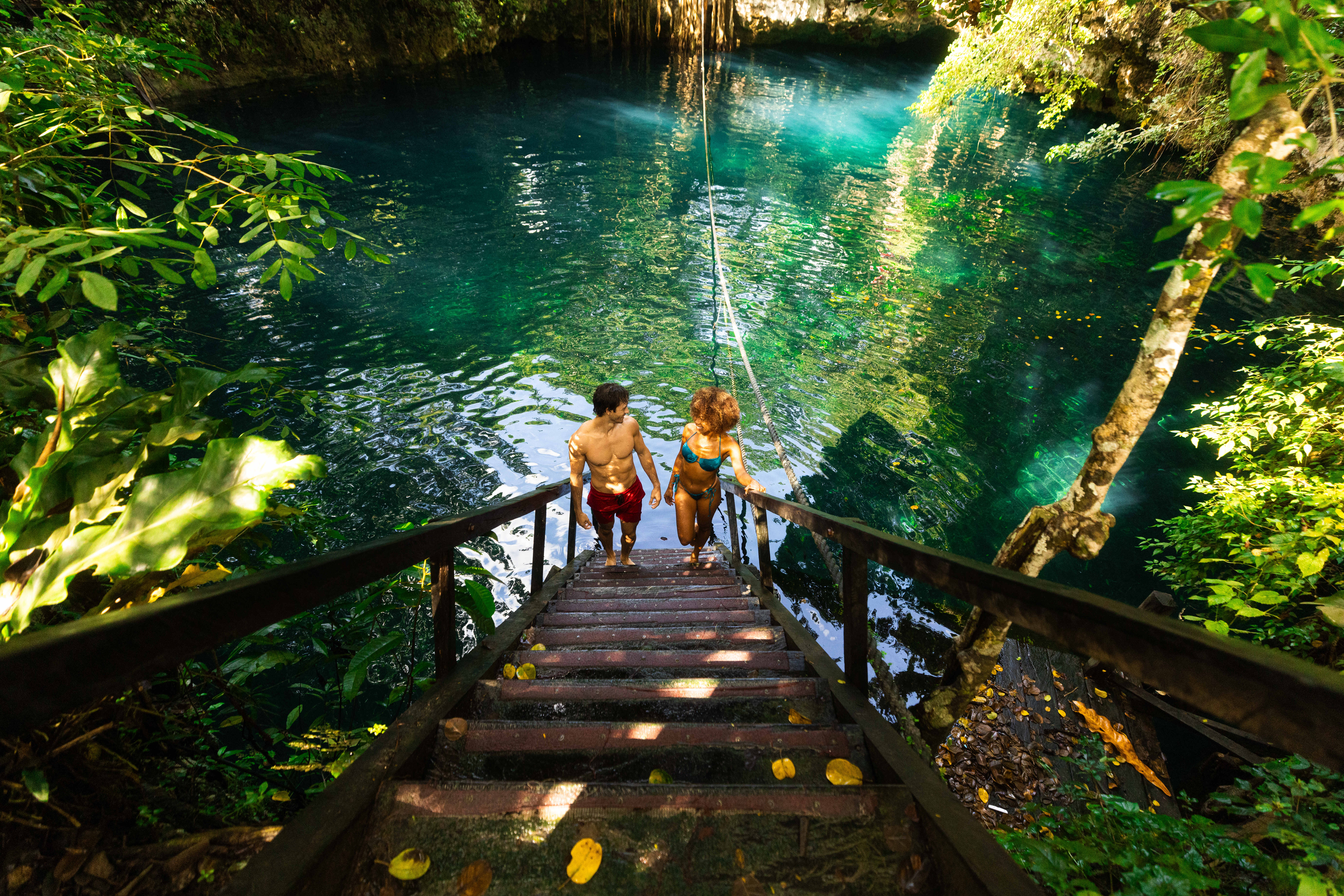 Aventura en grupo pequeño por 3 cenotes ocultos con cata de tequila 5