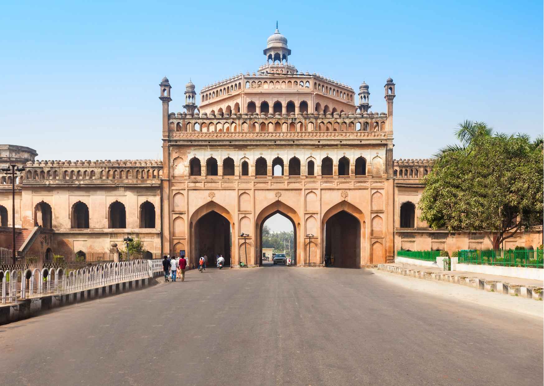 Best of Lucknow (Guided Halfday Sightseeing Tour by Car) - Photo 7