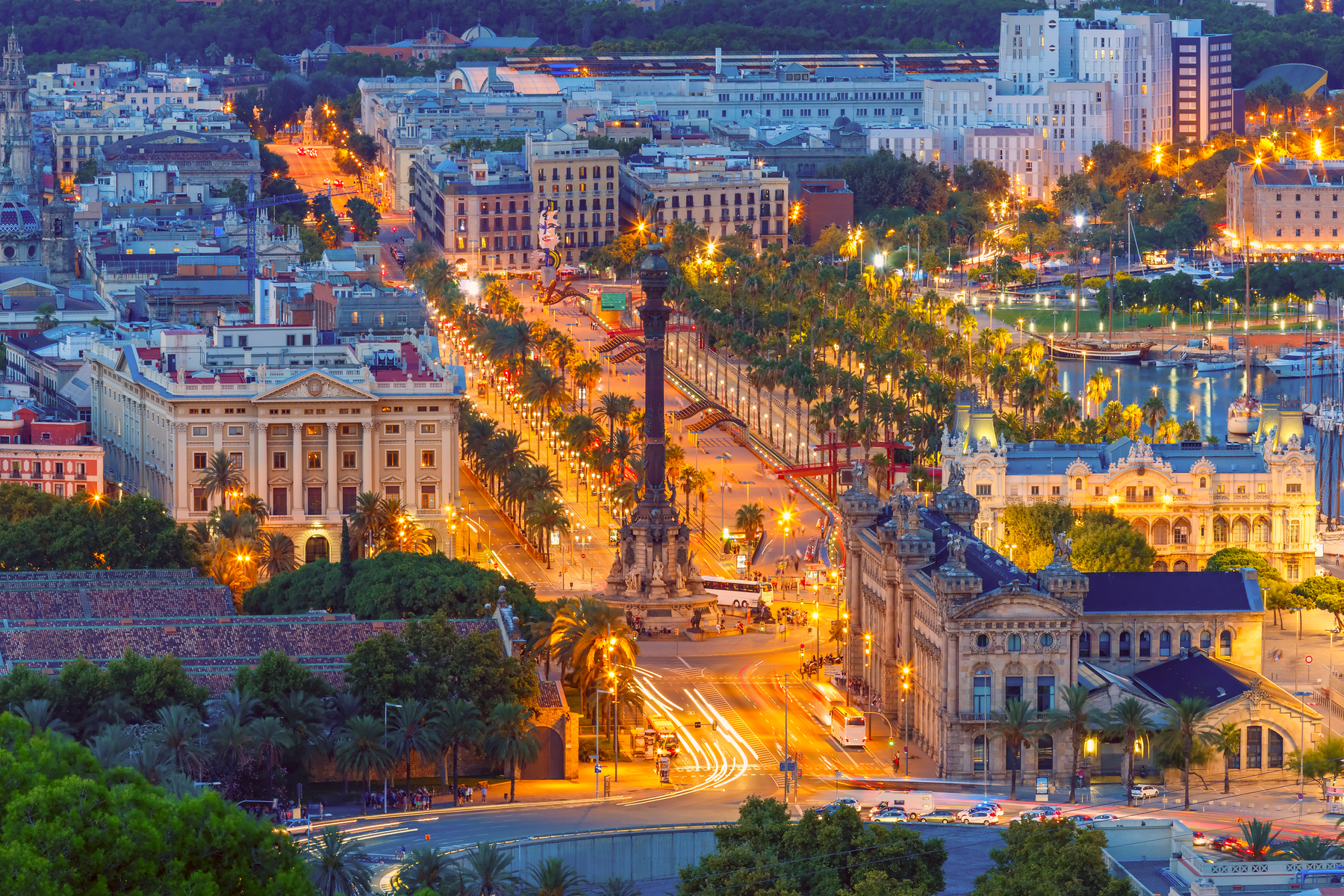 Tour Barcelona de Noche 4
