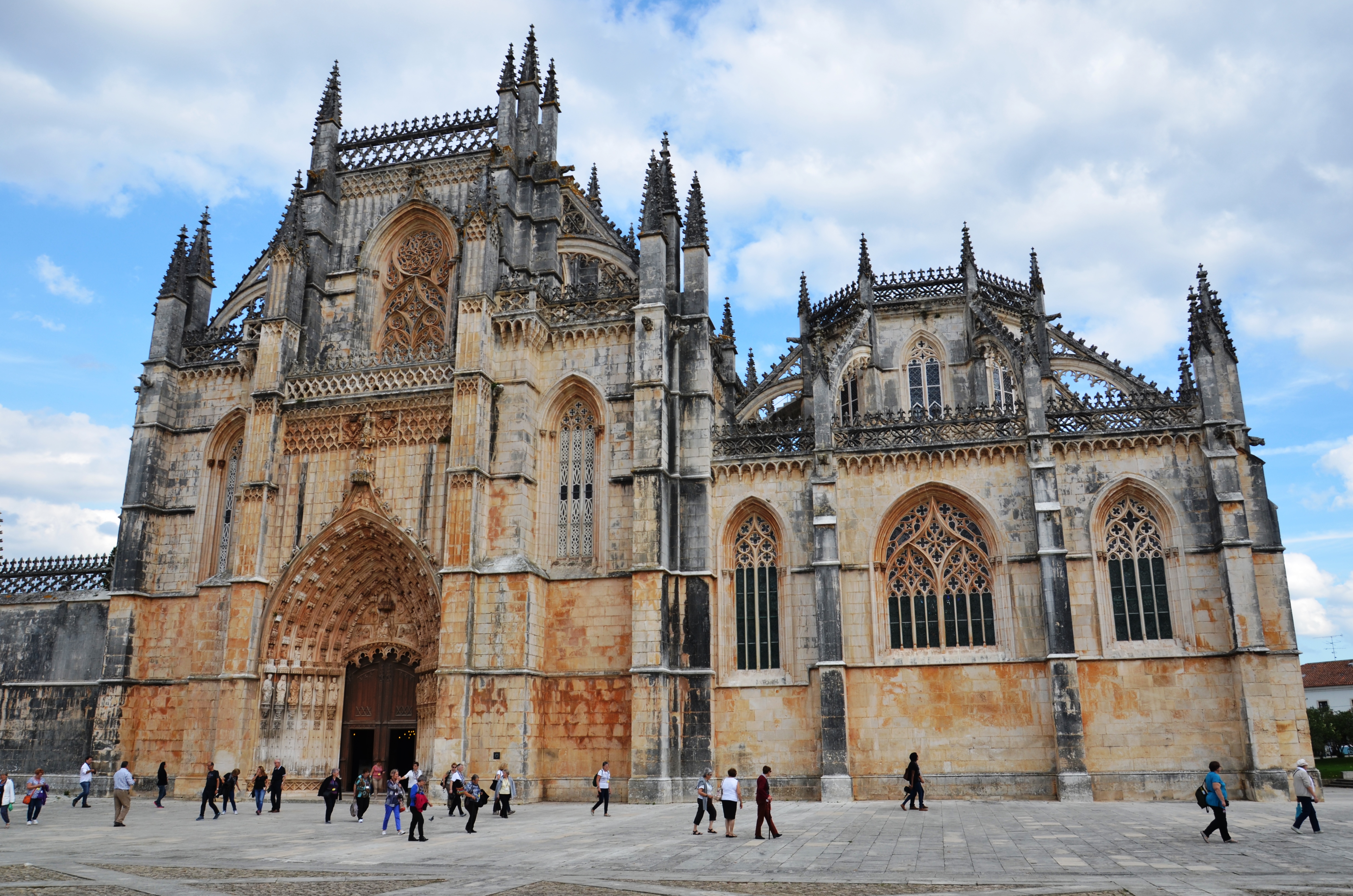 Private car transfer from Porto to Tomar - Photo 7