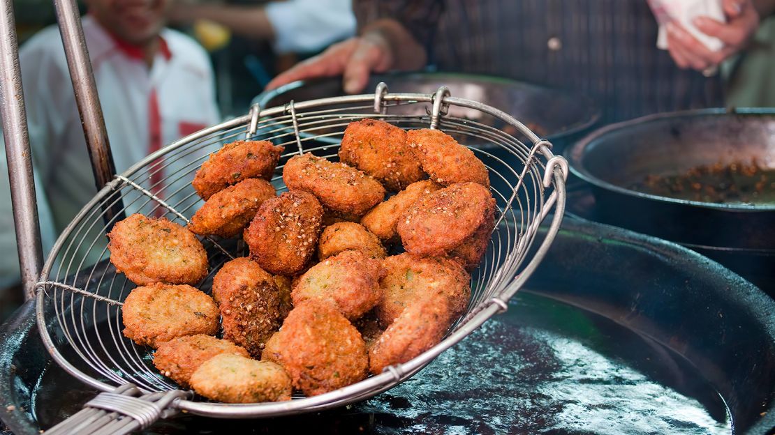 Old Cairo Street food full day tour