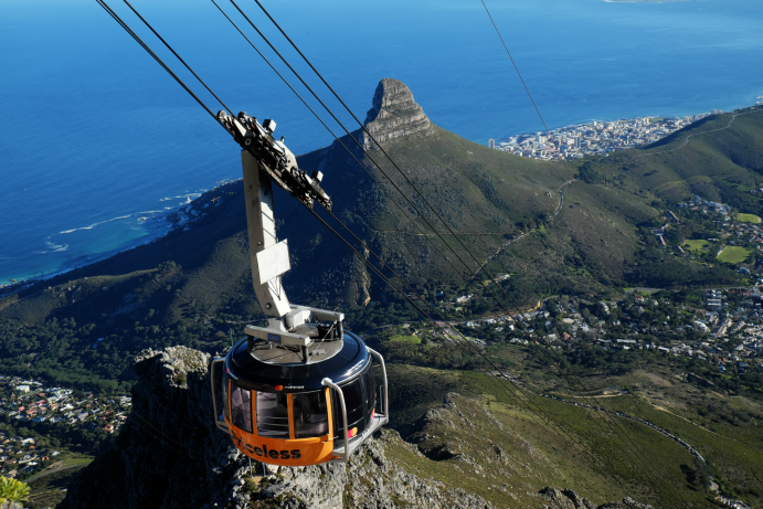 (Cape Town Tour) 3Days -Robben Island getaway & Table Mountain Car & wine taste  - Photo 7