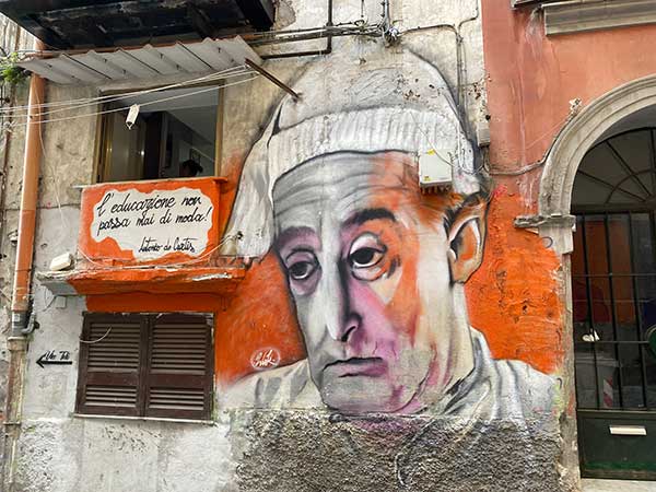 STREET ART TOUR OF SPANISH QUARTERS: on the footsteps of Maradona - Photo 9