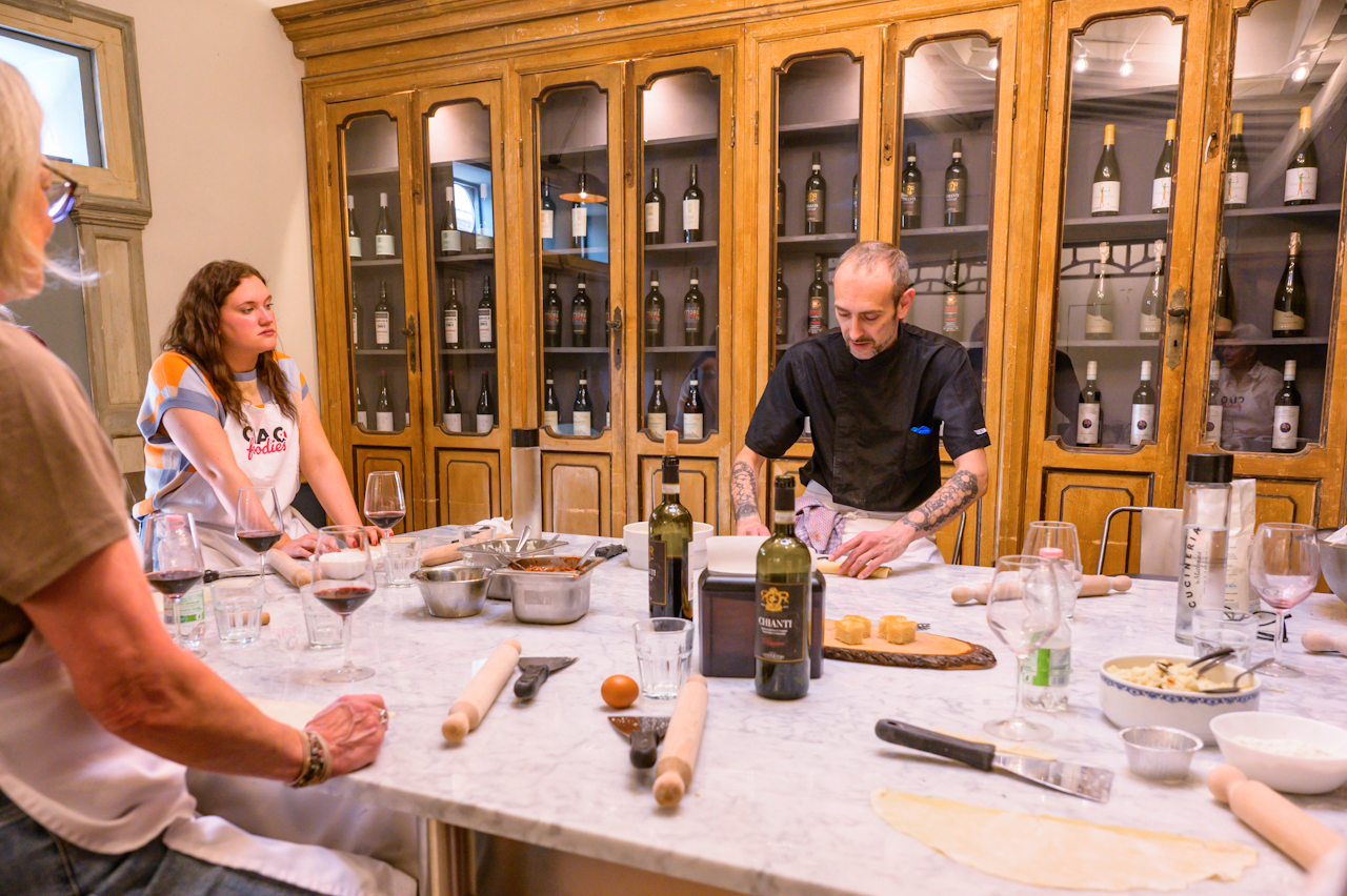 Icons of Italy: Signature Cooking Experience with Carbonara, Pesto Making, Lasagna & Sicilian Cannoli - Photo 24