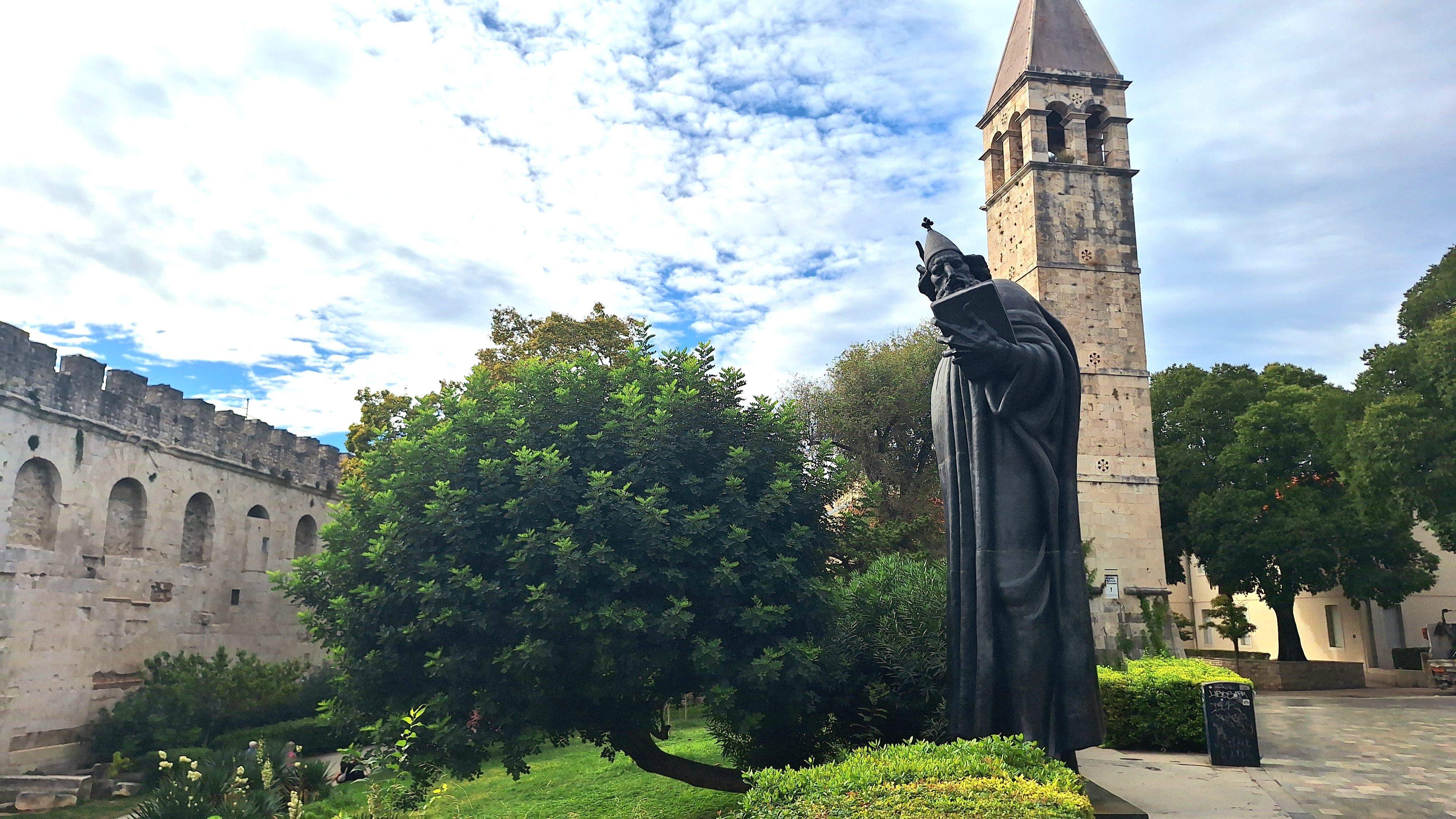 Split History and Views: History city tour & Klis Fortress