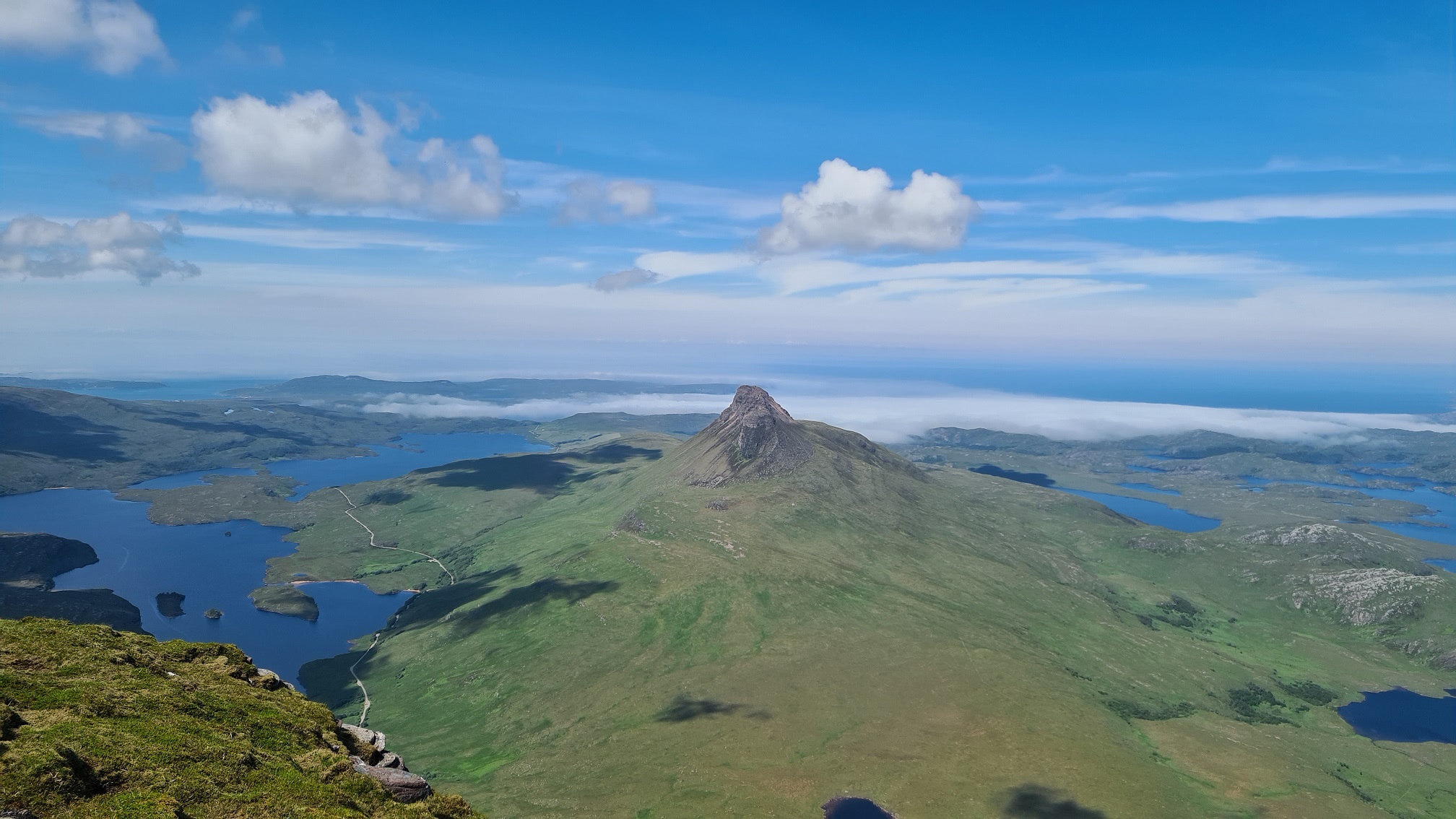 Ben More Coigach from West to East - Photo 2