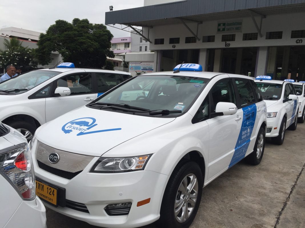 Traslado 100% eléctrico al aeropuerto de Bangkok Don Muang (ecológico) - Foto 2