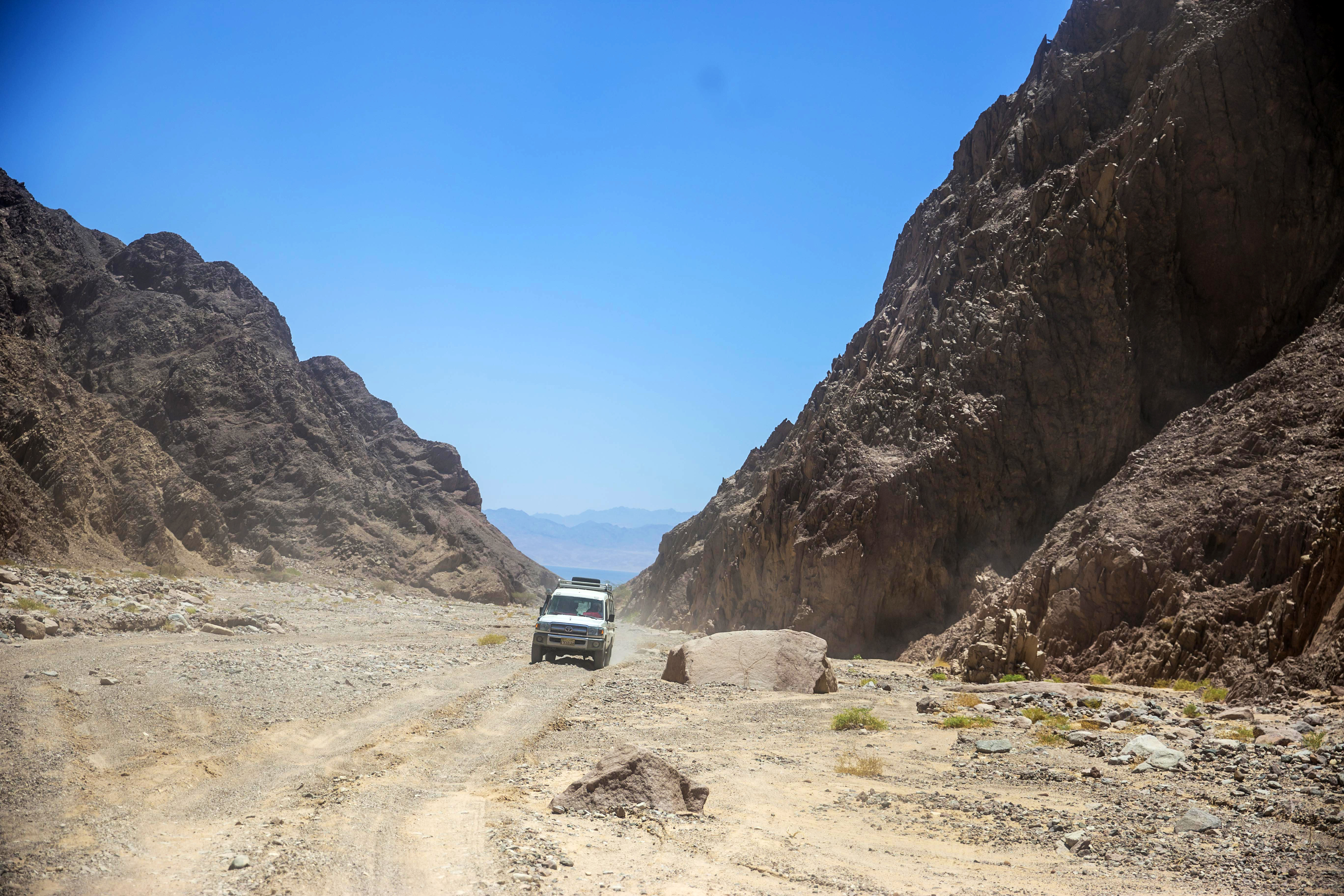Aventura privada de día completo a Wadi El Weshwash - Foto 2