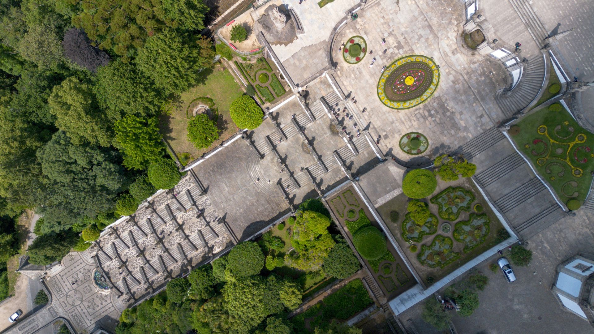 Guimarães & Braga Small Group Tour with Lunch and All Tickets Included - Photo 24