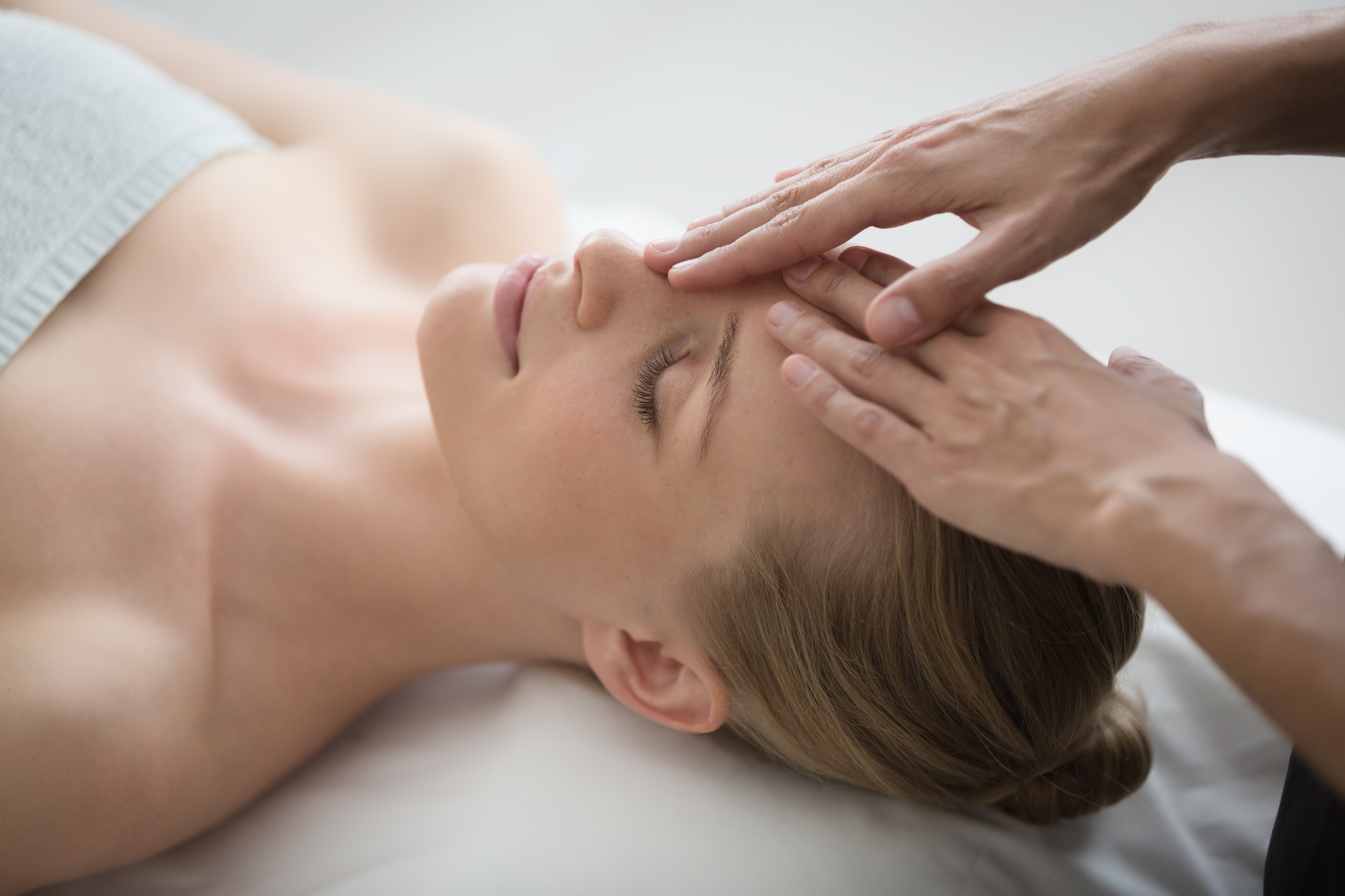 Rituales de Bienestar: Circuito Termal con Masaje a Elegir