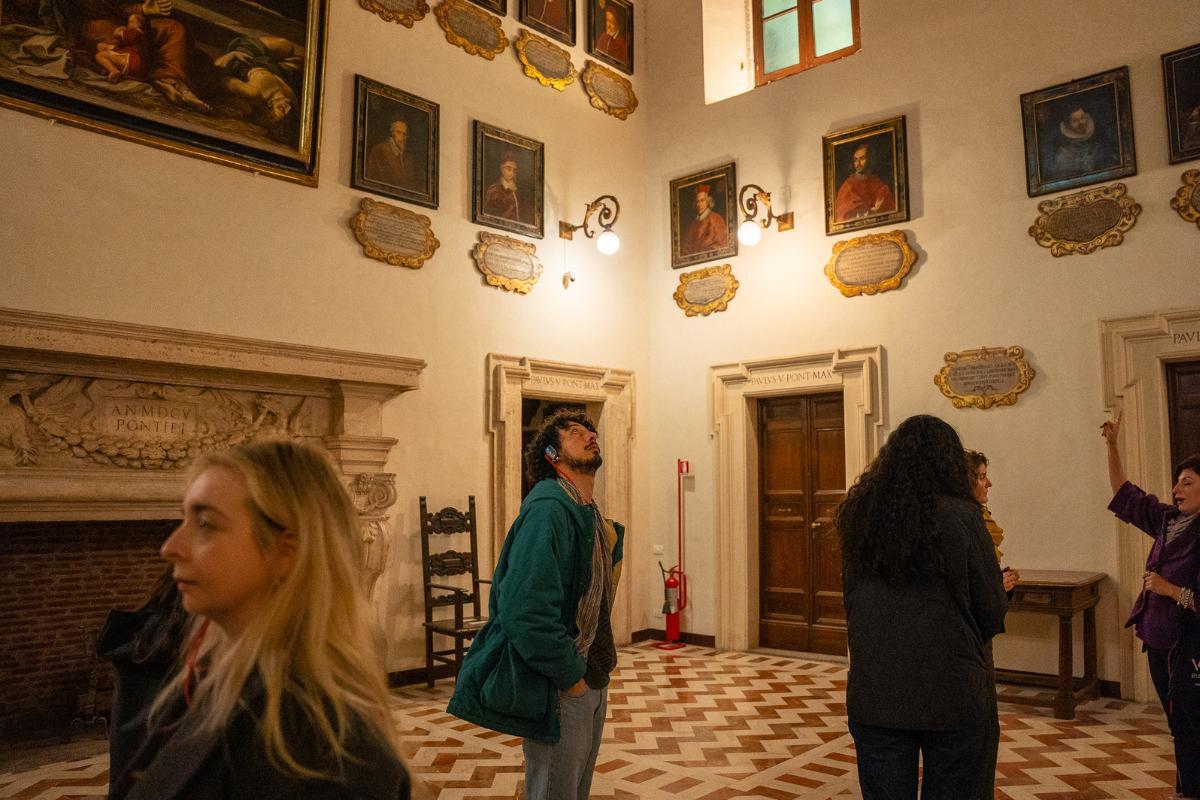Semi-Private Catacombs Night Tour in Rome with Santa Maria Maggiore After Hours - Photo 16