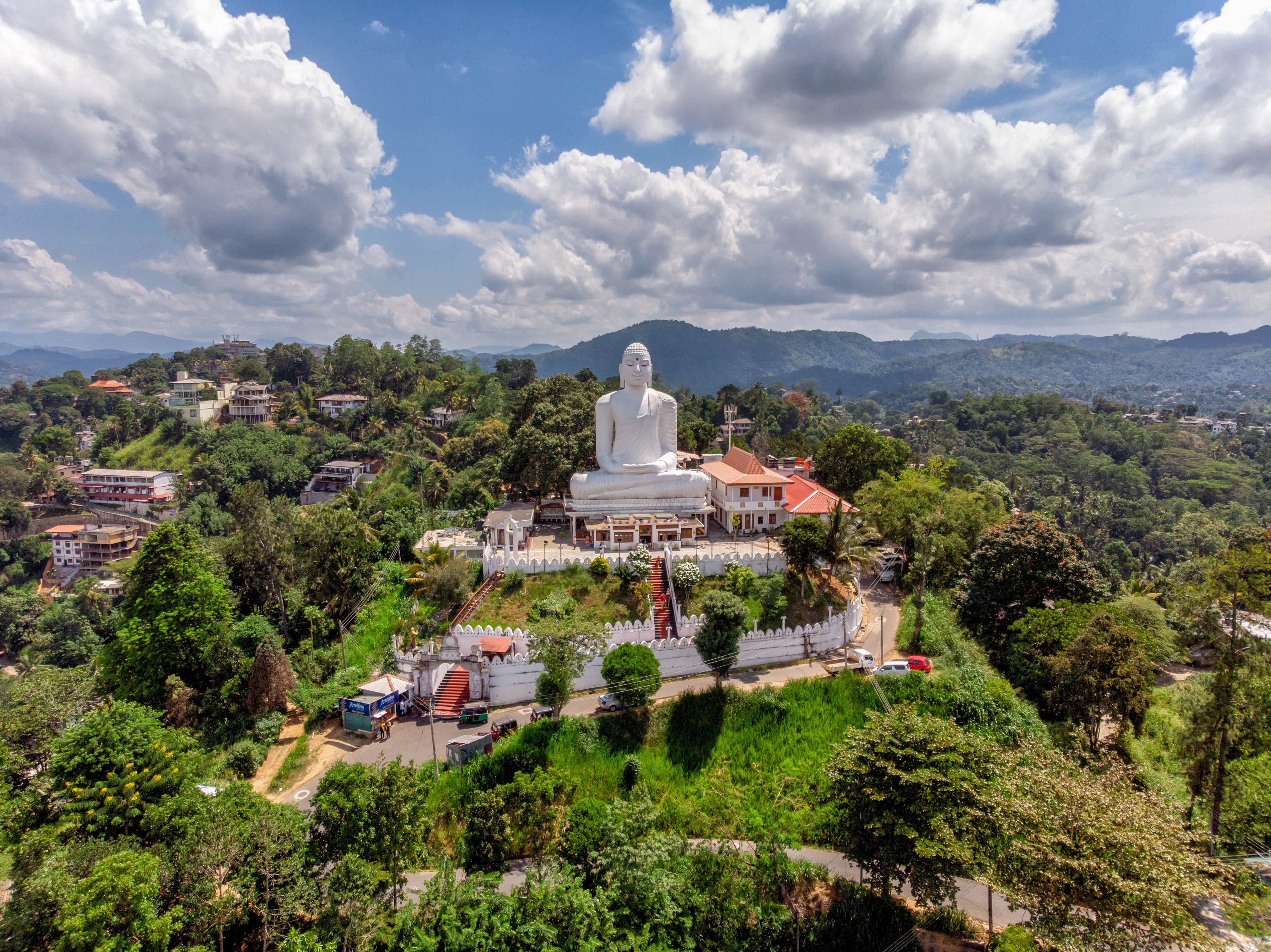 Culture of the Hills Tour from Bentota (2 Days)