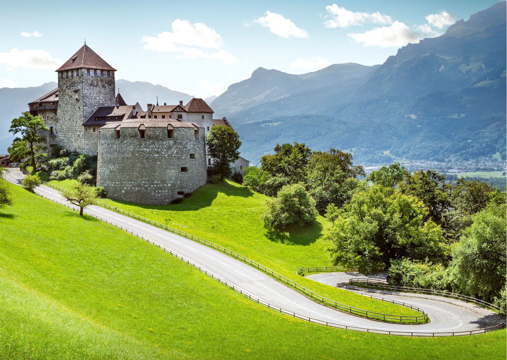 Zurich: Private Car Tour to 4 Countries in a Day with Rhine Falls - Photo 2