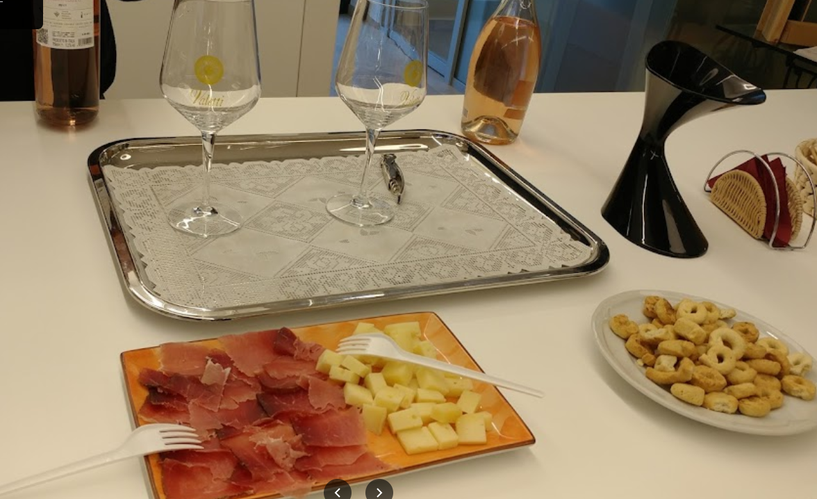 Tasting of 6 rosè and white wines in Bardolino with Lake View - Photo 8
