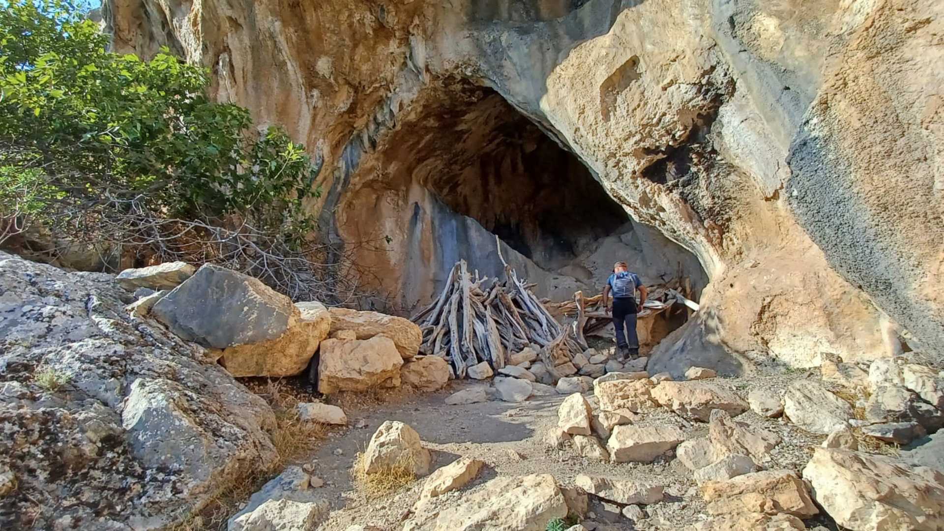 From Urzulei: trekking in the Gorropu canyon - Photo 5