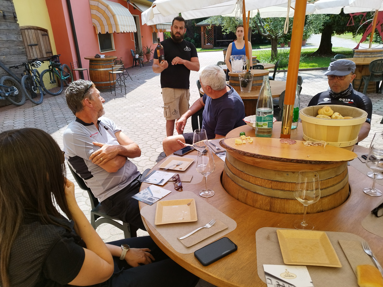Tour and tasting of Sparkling local Wines in Valeggio - Photo 5