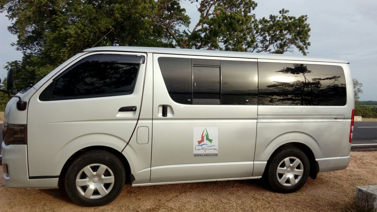 Colombo City to Pasikuda City Private Transfer
