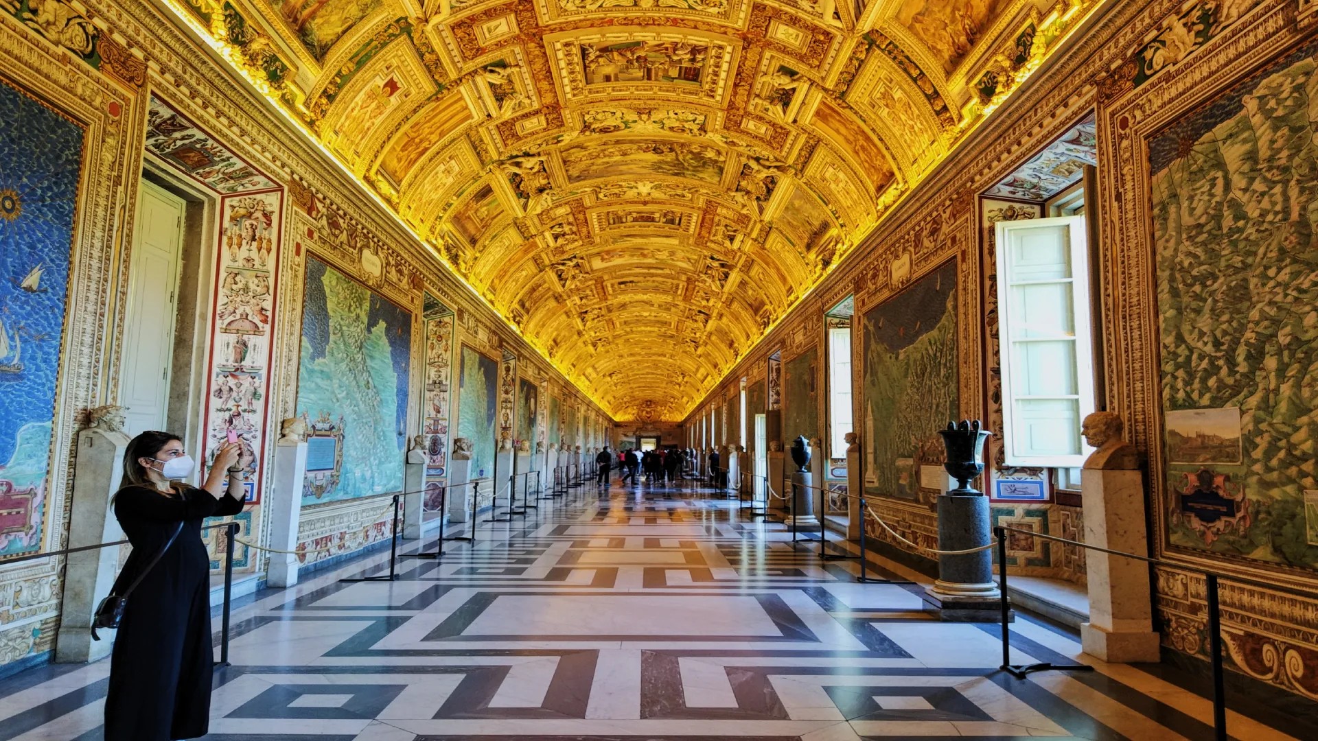 Entradas a los Museos Vaticanos y la Capilla Sixtina con audioguía oficial