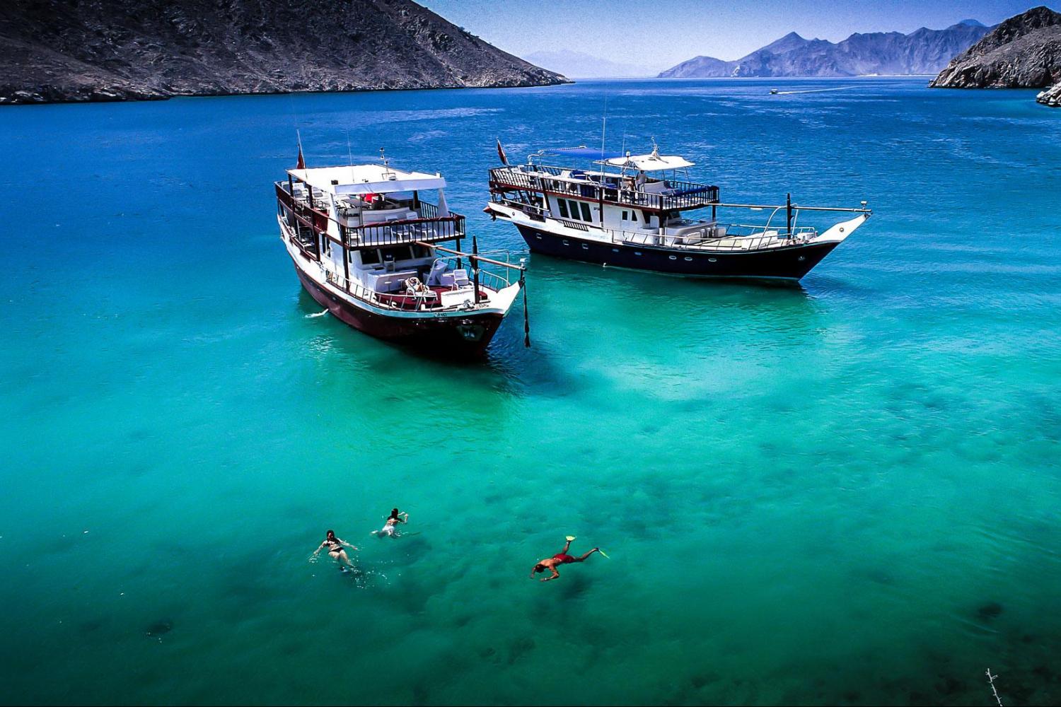 Mussandam Sea Safari Tour with Lunch