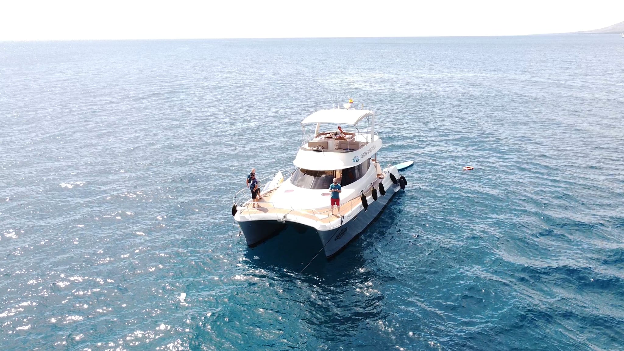 Tour de 4 horas en catamarán a Playa Quemada