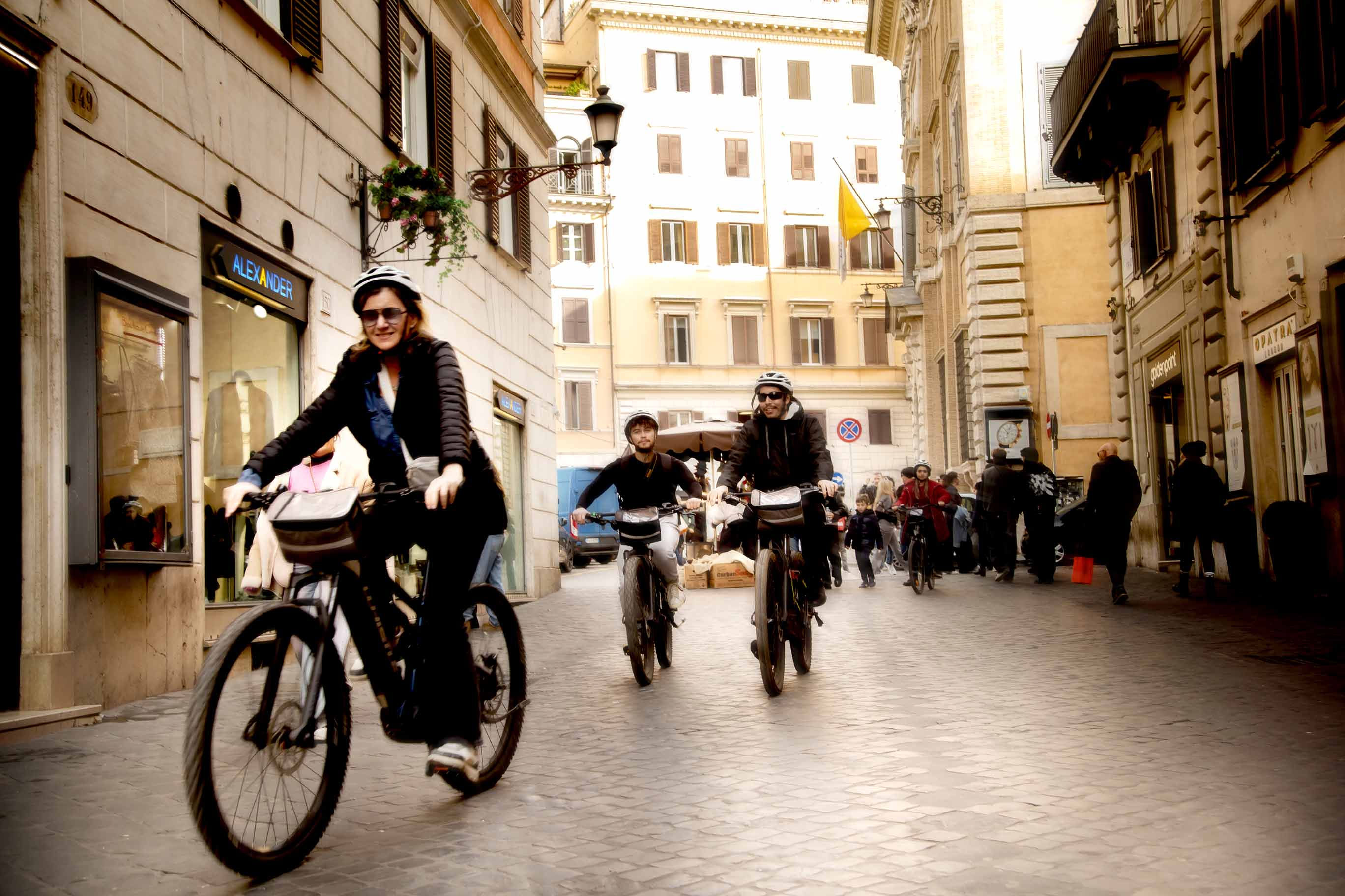 Roma'da Bir Gün e-bisiklet Turu ve Öğle Yemeği ile