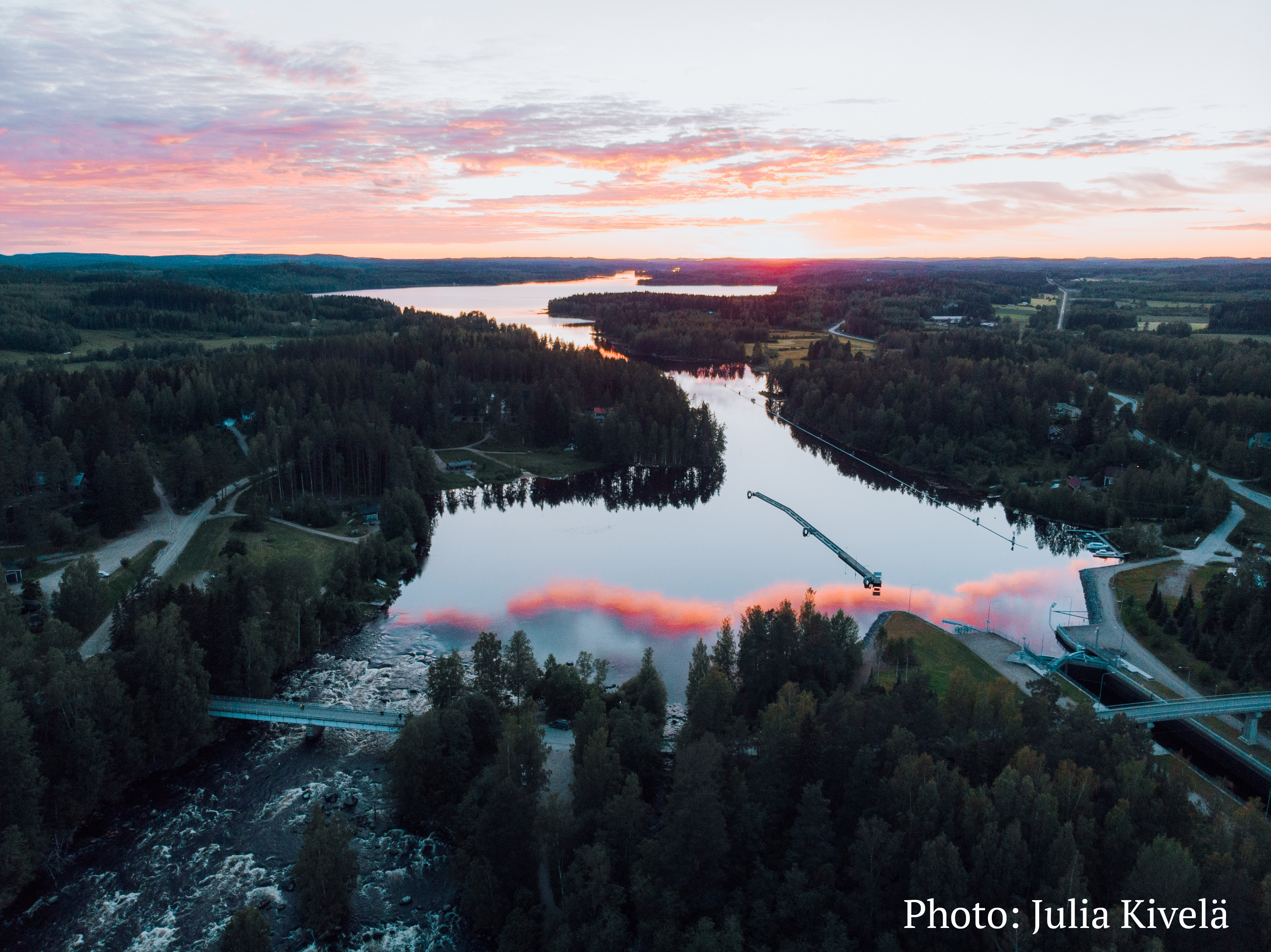 Crucero en barco por los tres canales hasta la ciudad de Jyväskylä